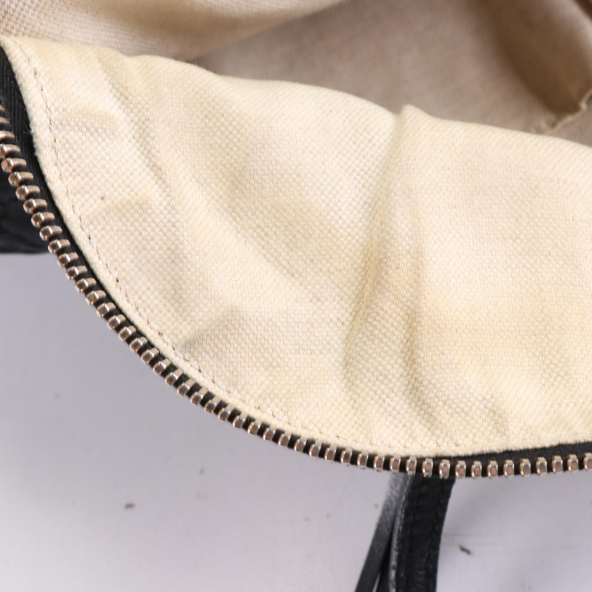 Gucci Bree Dome Shoulder Bag in Black Guccissima Leather