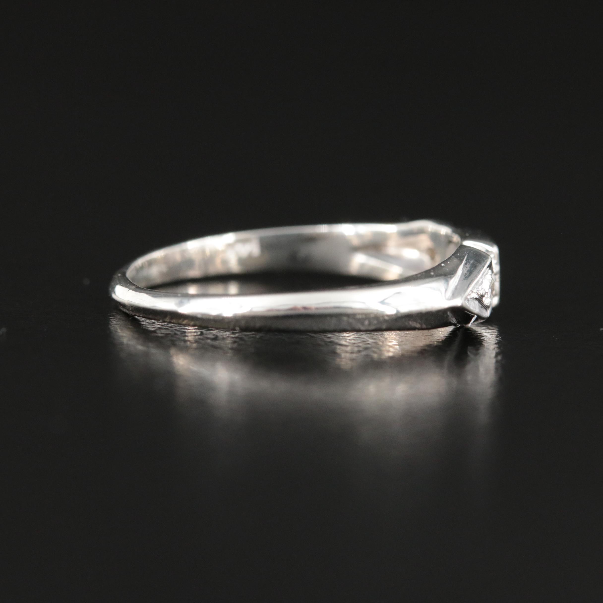 Vintage 14K 0.07 CTW Diamond Ring