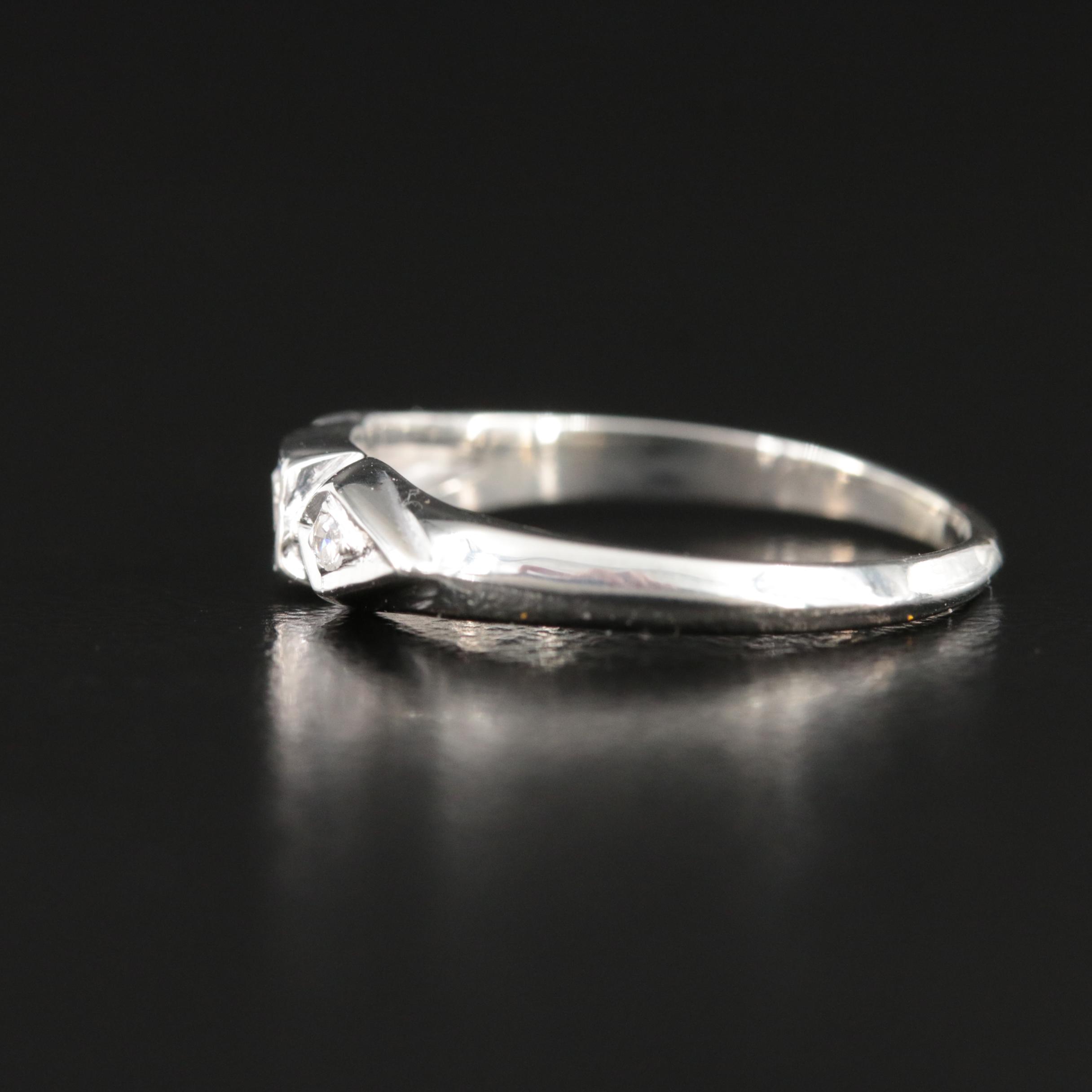 Vintage 14K 0.07 CTW Diamond Ring