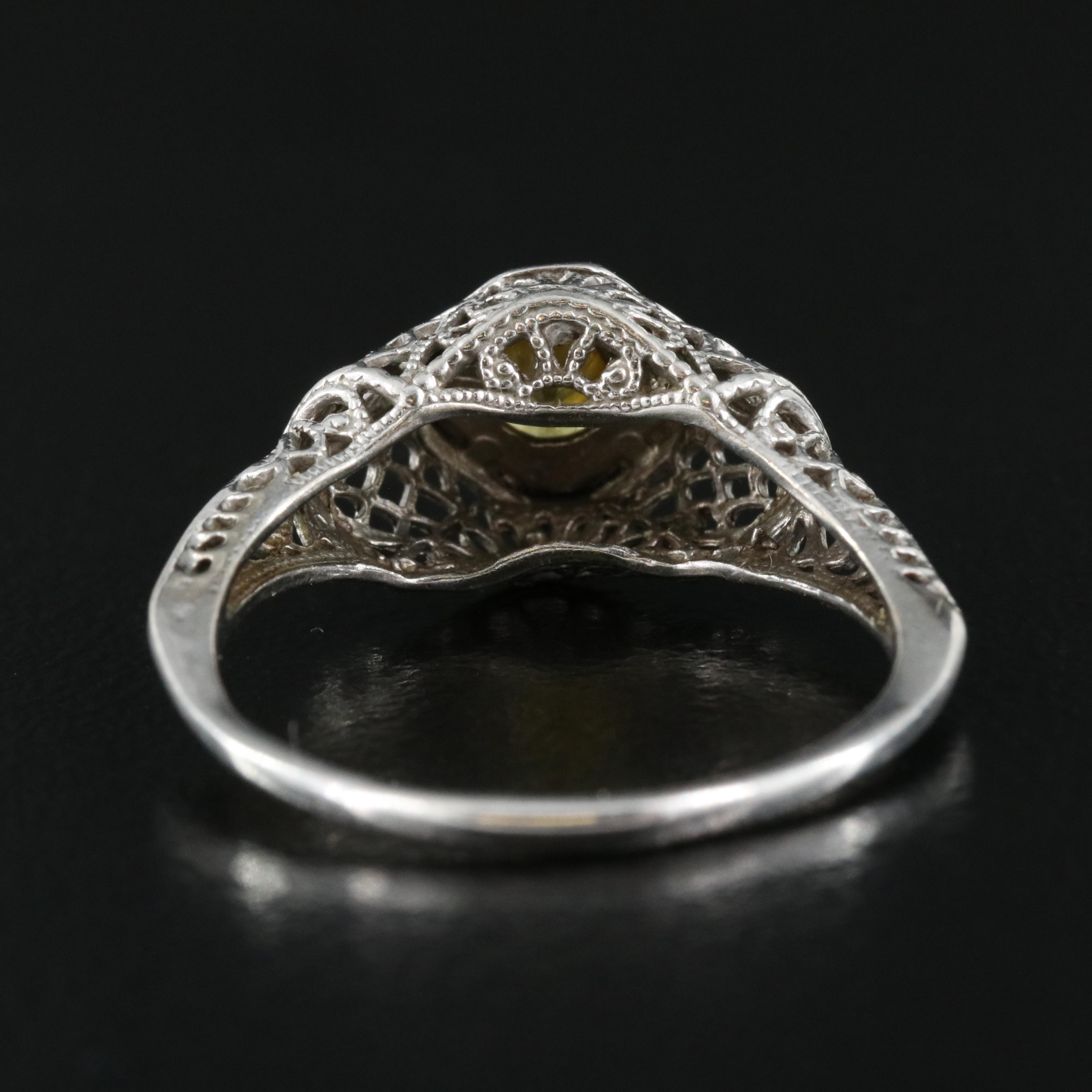 Vintage 10K 0.27 CT Diamond Latticework Ring