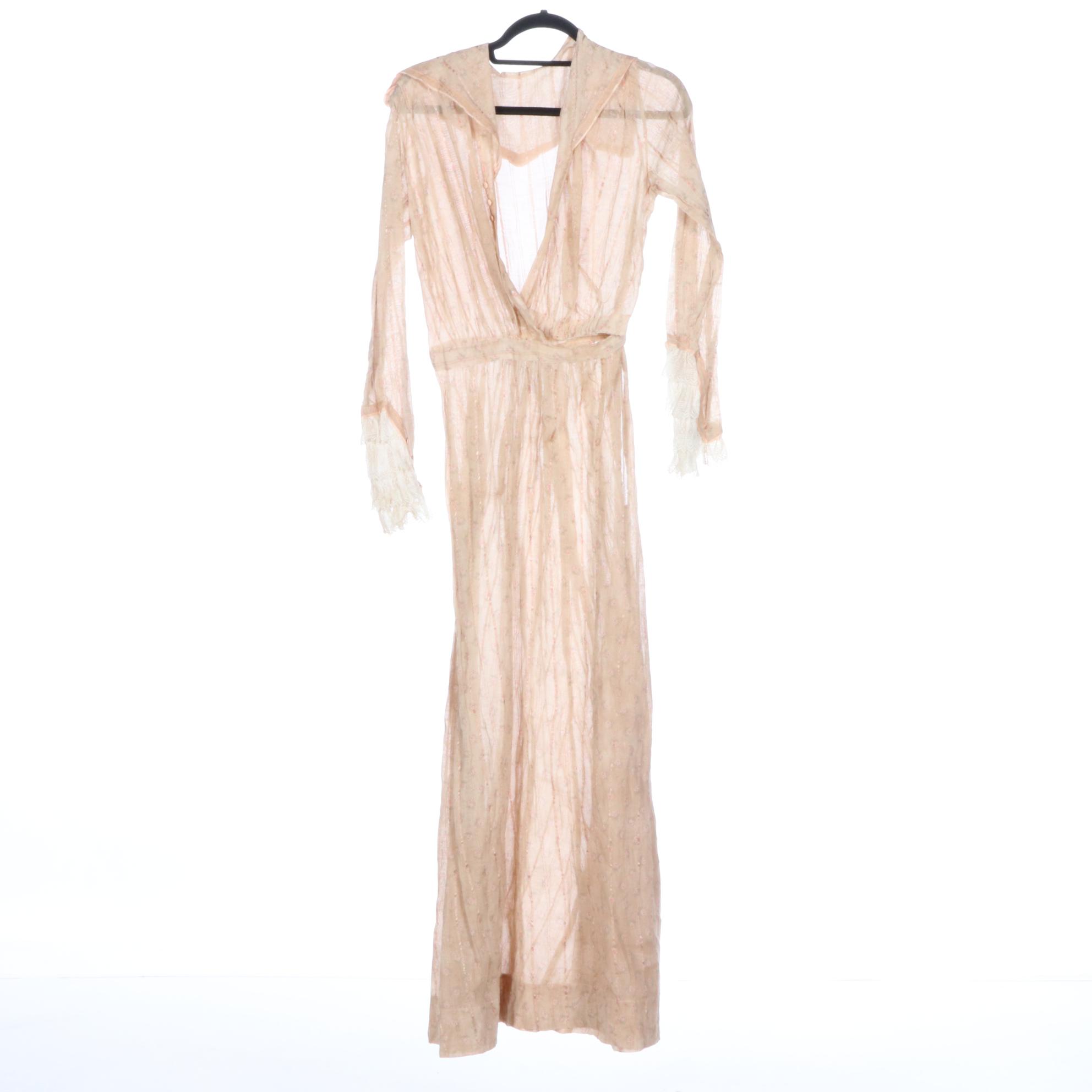 Day Dress in Embroidered Cotton Mull with Lace, Late 19th/Early 20th Century