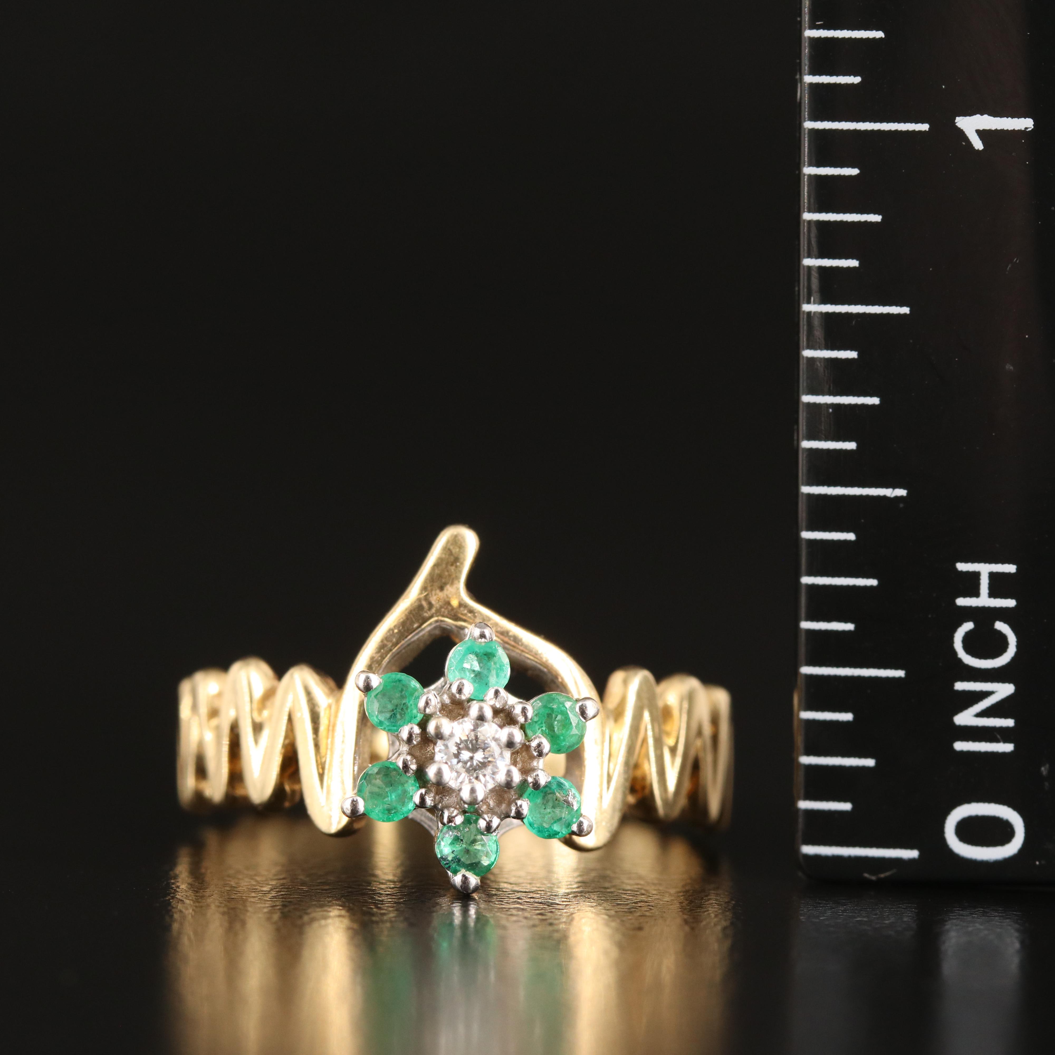14K Diamond and Emerald Floral Ring