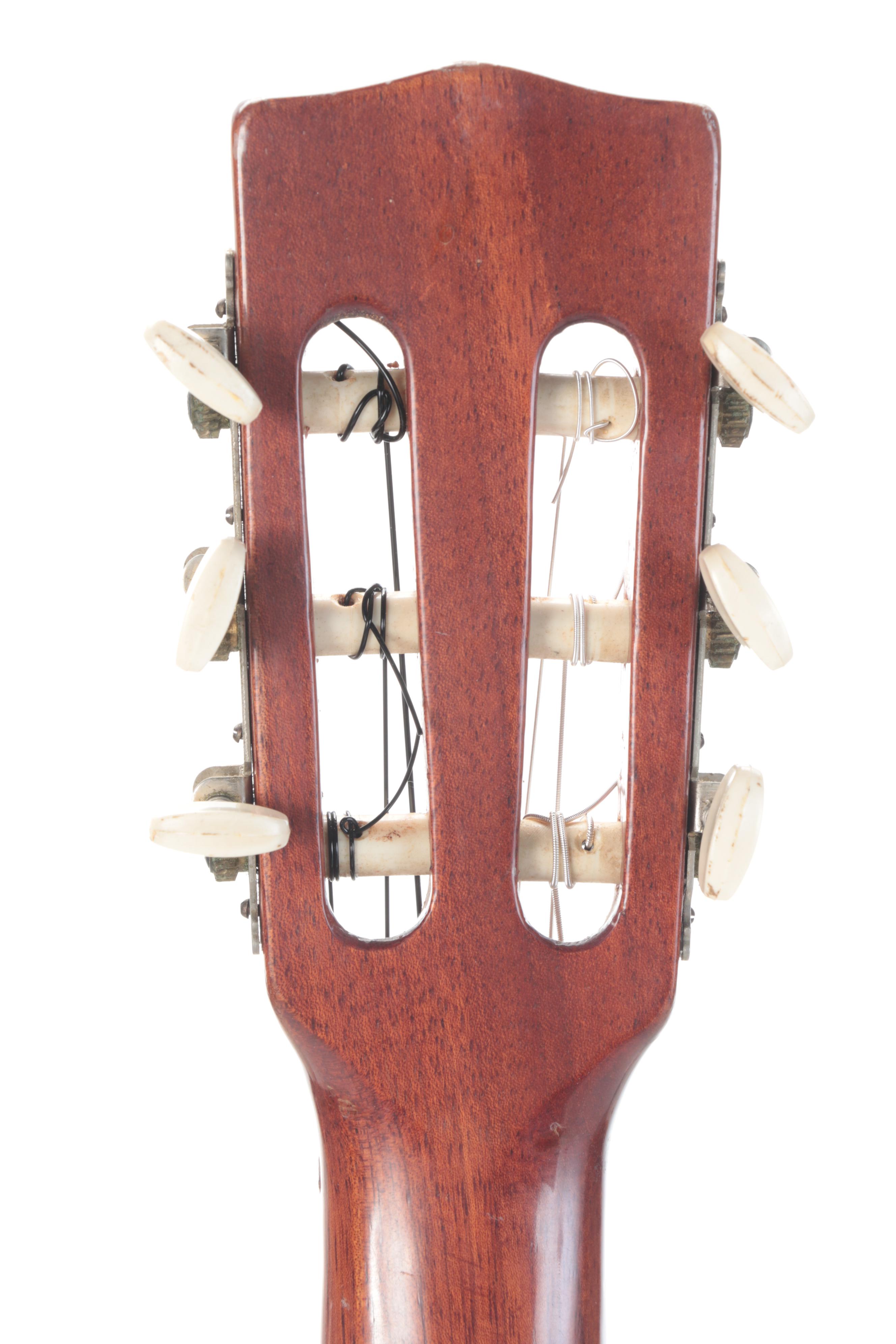 Giannini Brazilian Classical Guitar