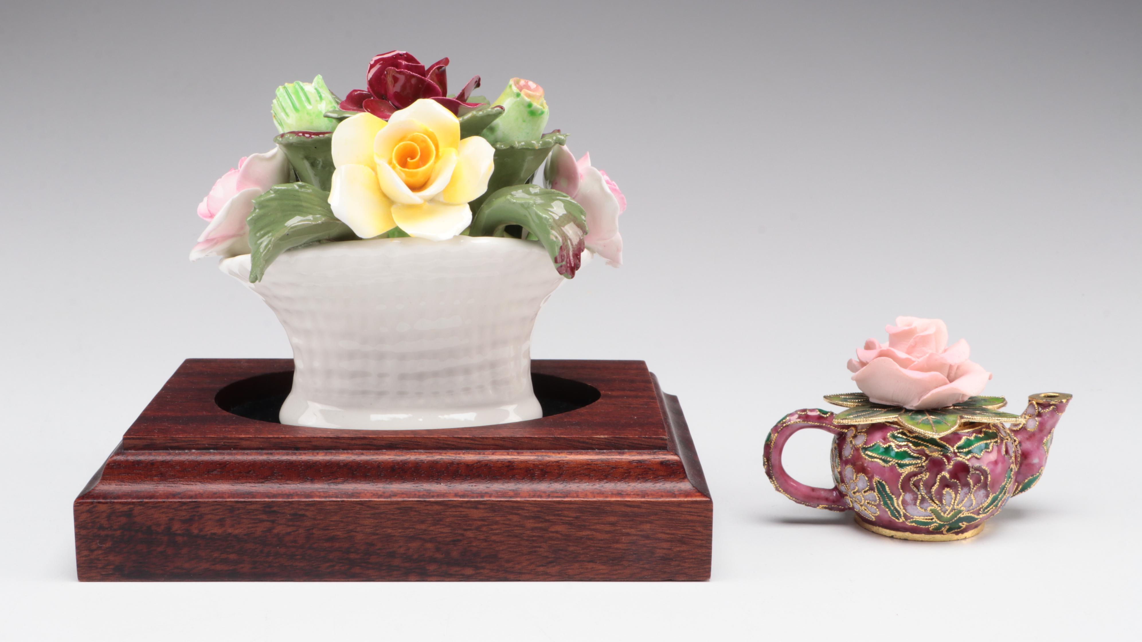 Chinese Famille Rose Porcelain Shard Boxes with Figurines and Other Décor