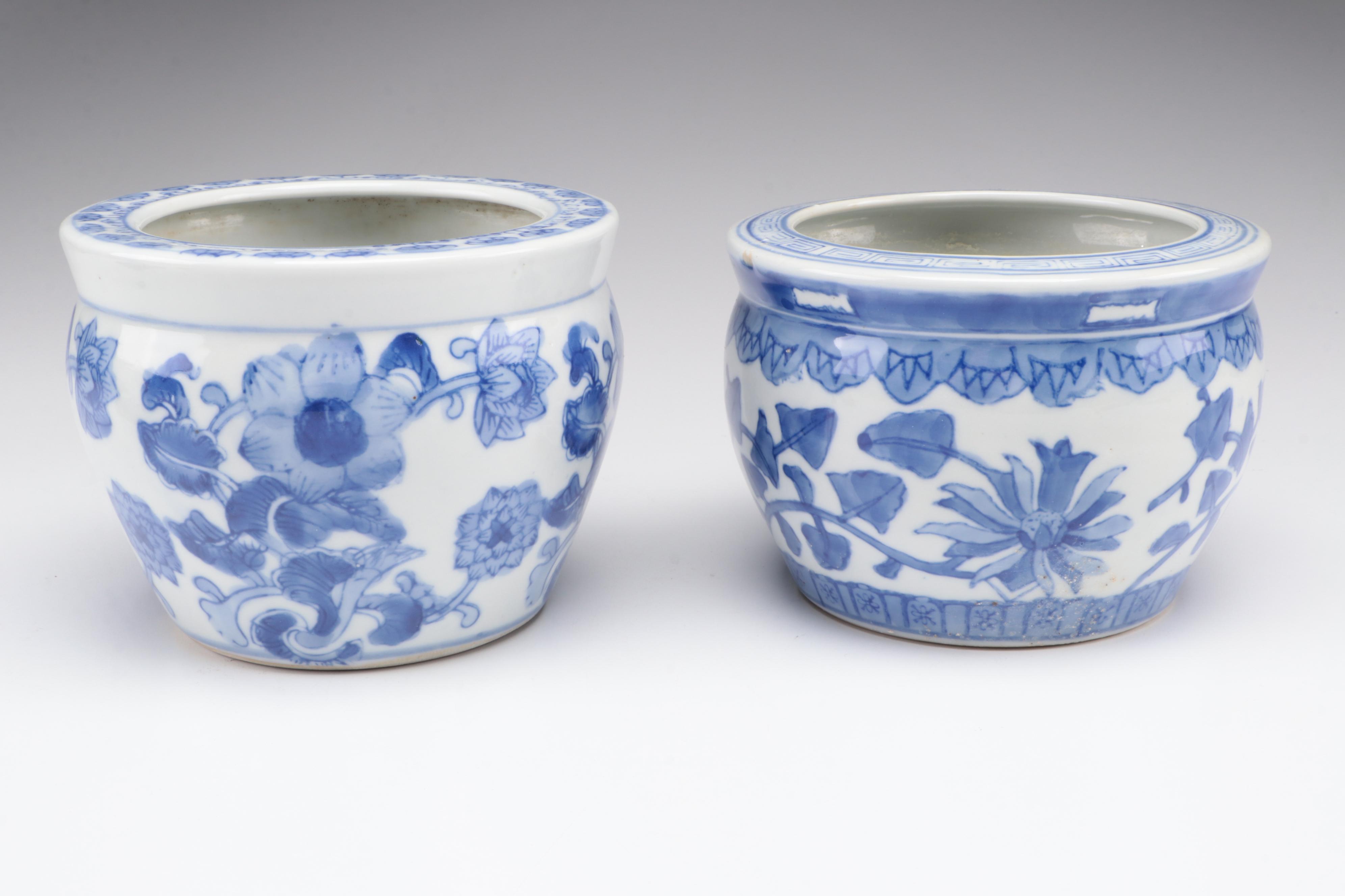 Chinese Famille Rose Porcelain Shard Boxes with Figurines and Other Décor