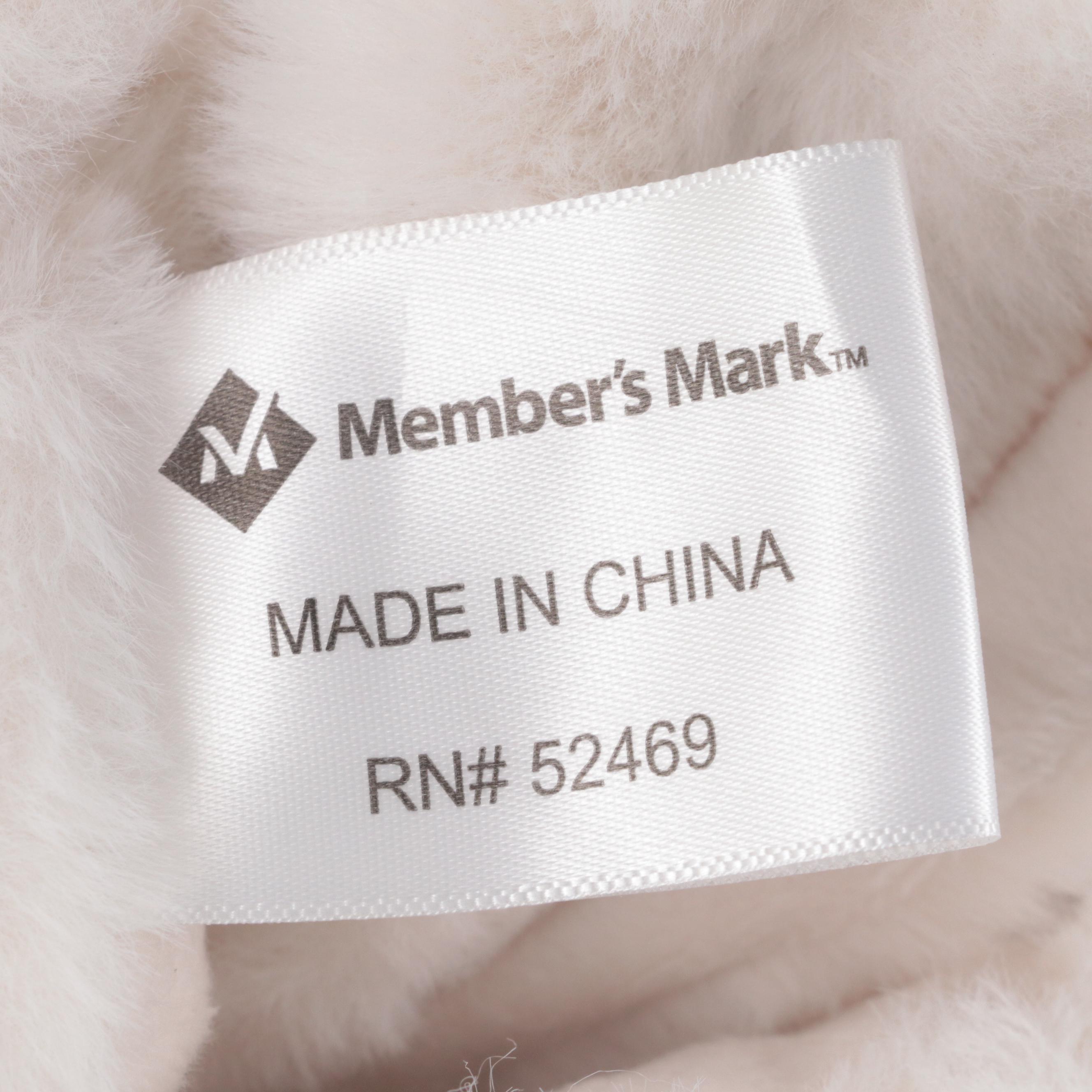 Member's Mark Hotel Premier Collection Luxury Throw in Ruched Cream