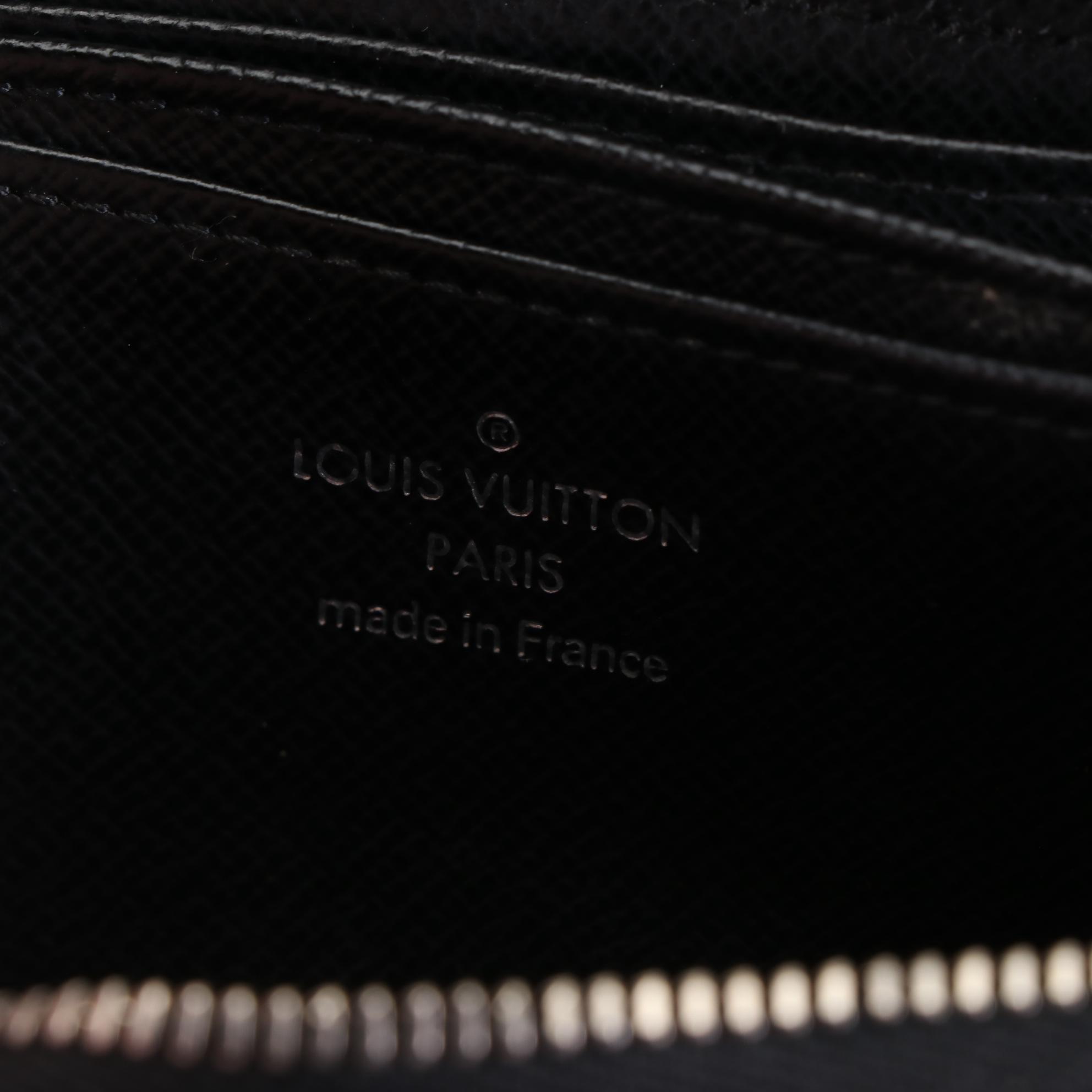 Louis Vuitton Zippy Coin Purse Vertical in Damier Graphite Coin Purse