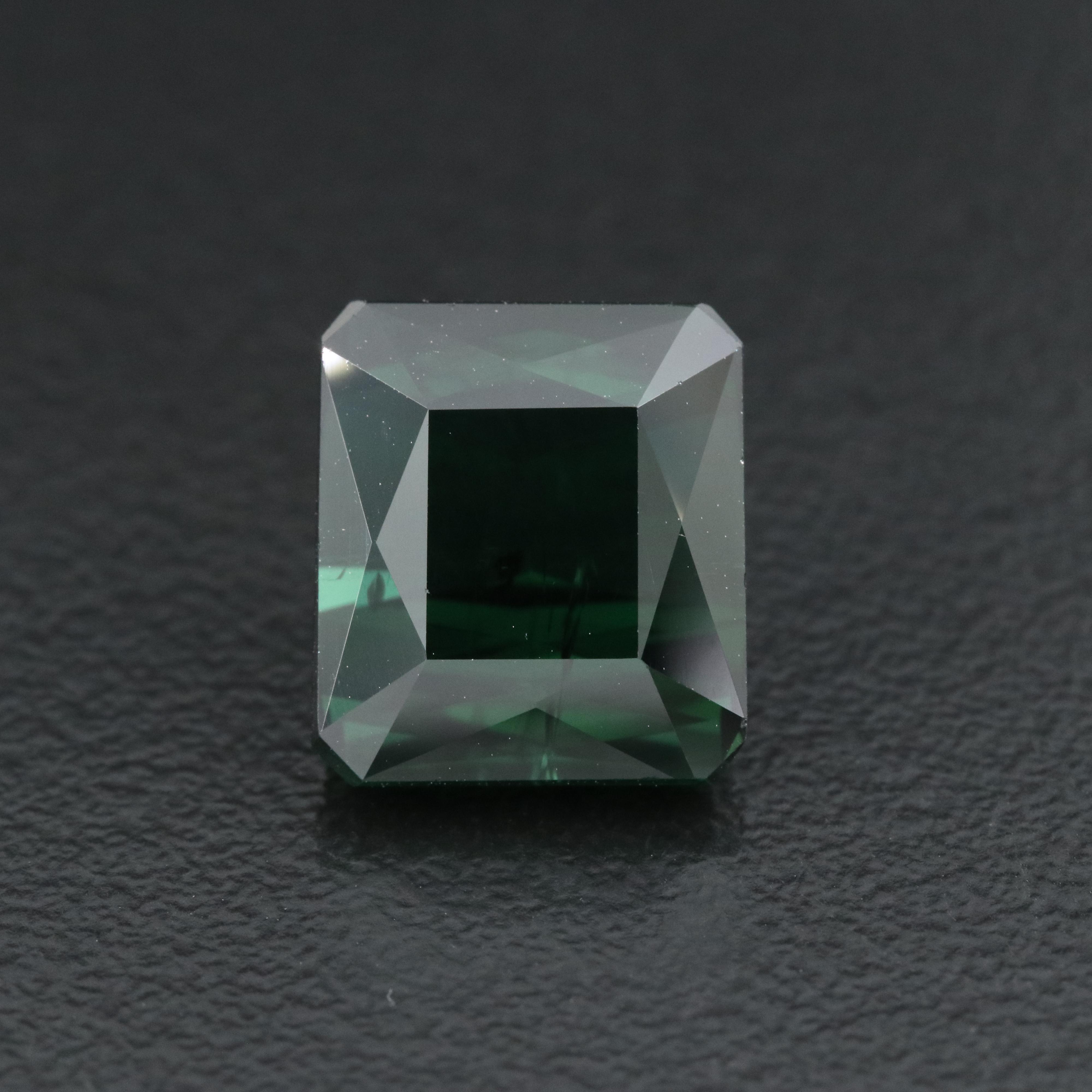 Loose 8.79 CT Tourmaline