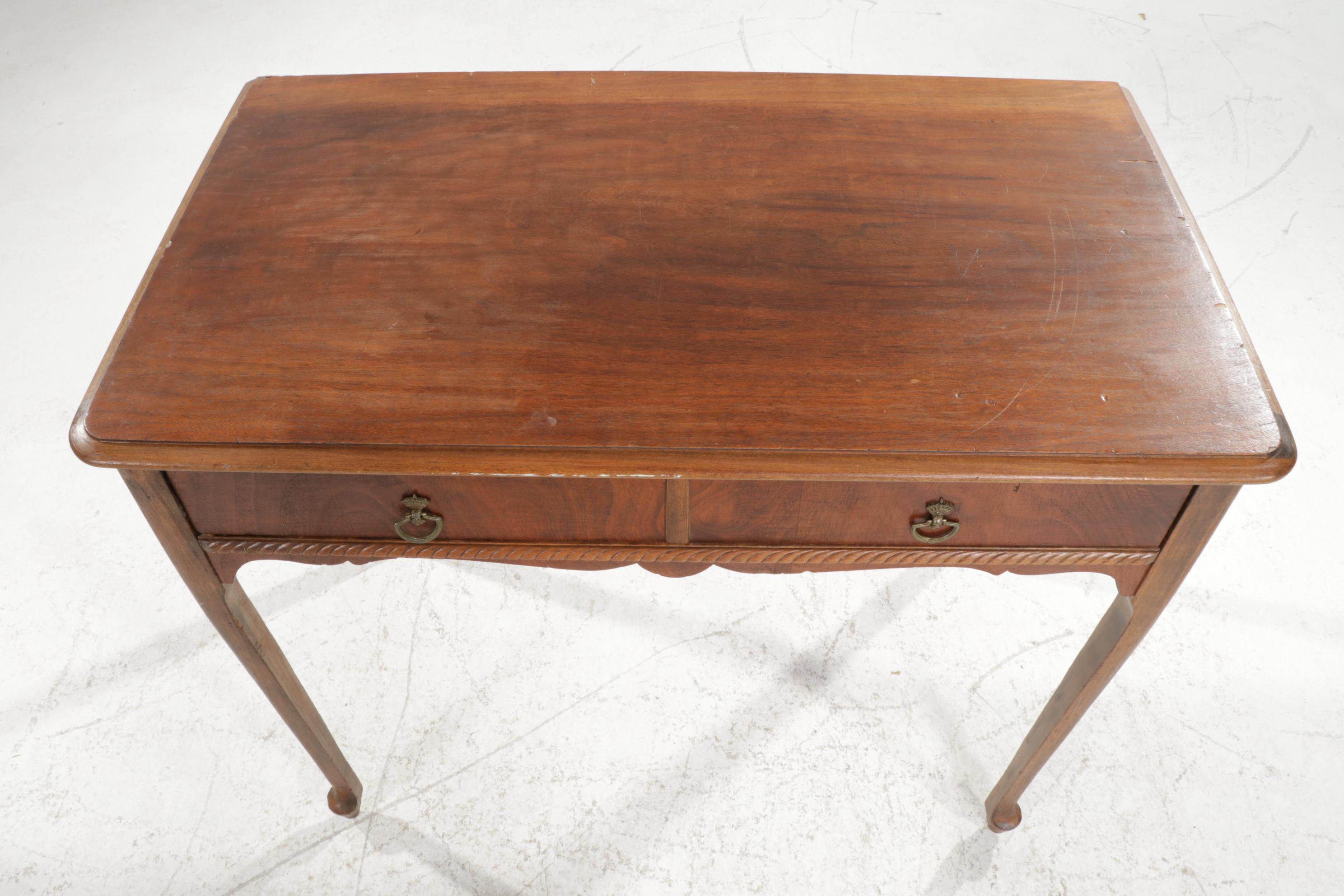 French Provincial Style Walnut Single-Drawer Desk, Early 20th Century