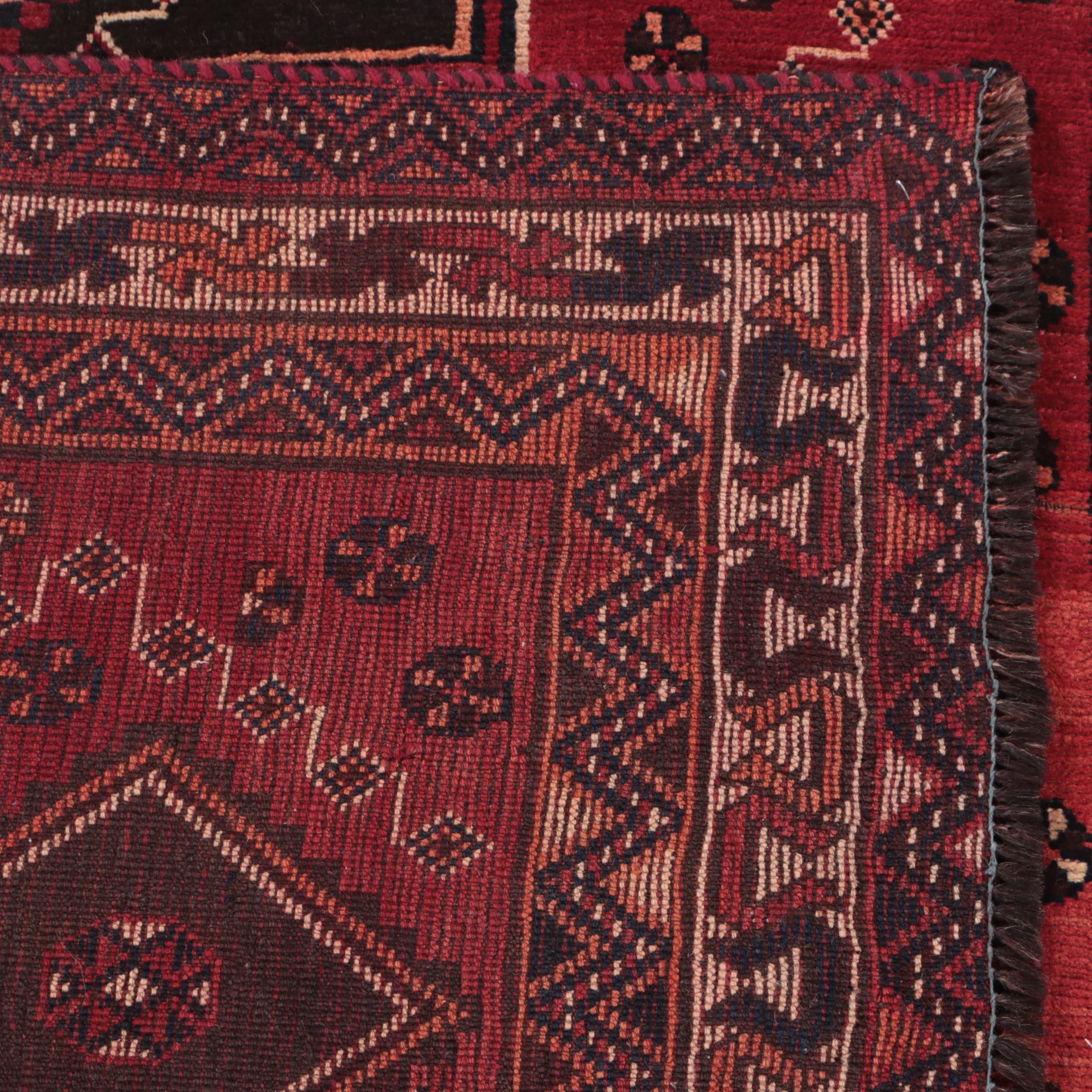 4'11 x 9'5 Hand-Knotted Persian Qashqai Area Rug