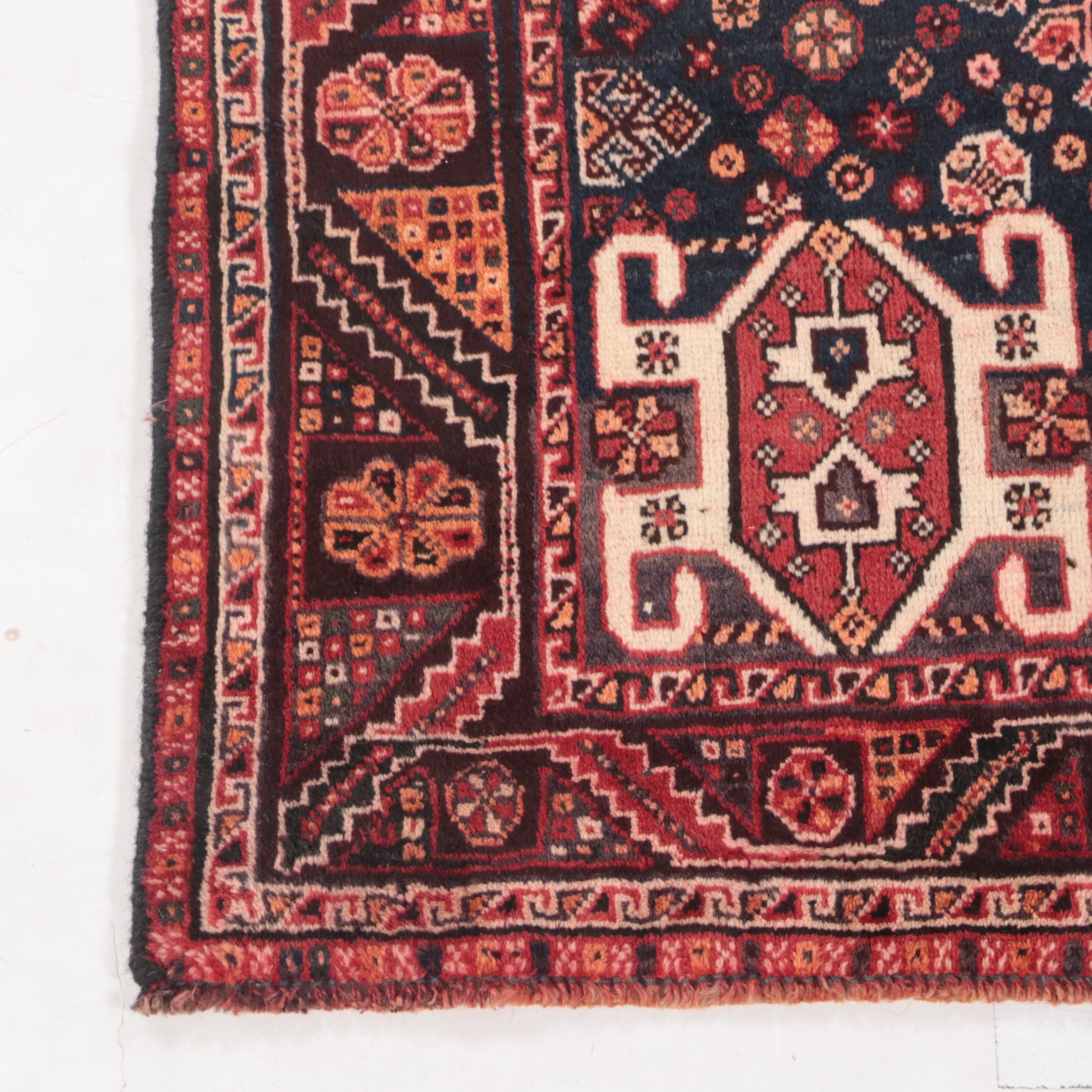 5'3 x 8'3 Hand-Knotted Persian Abadeh Area Rug