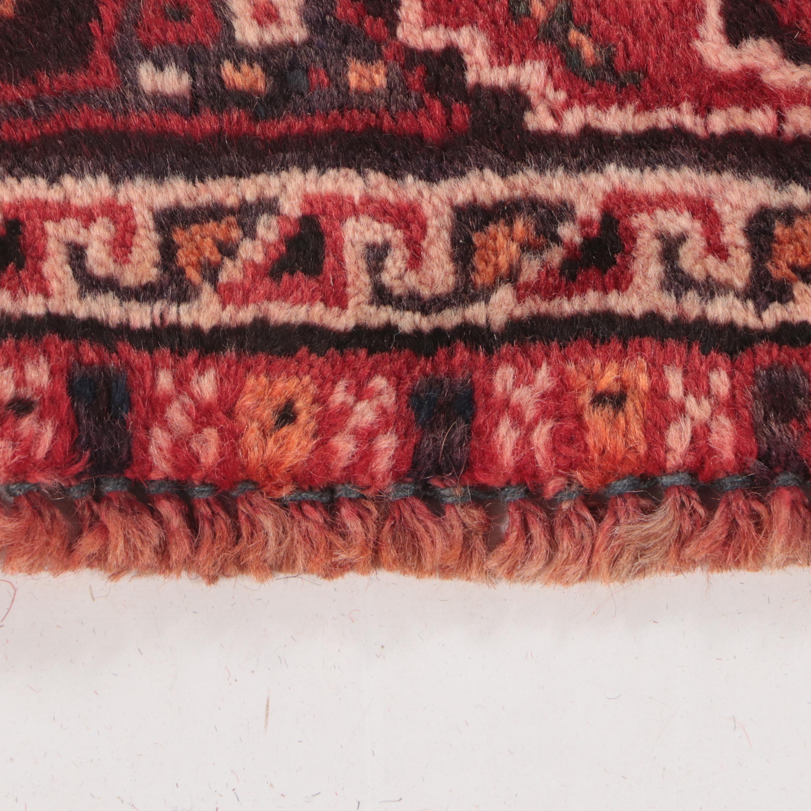 5'3 x 8'3 Hand-Knotted Persian Abadeh Area Rug