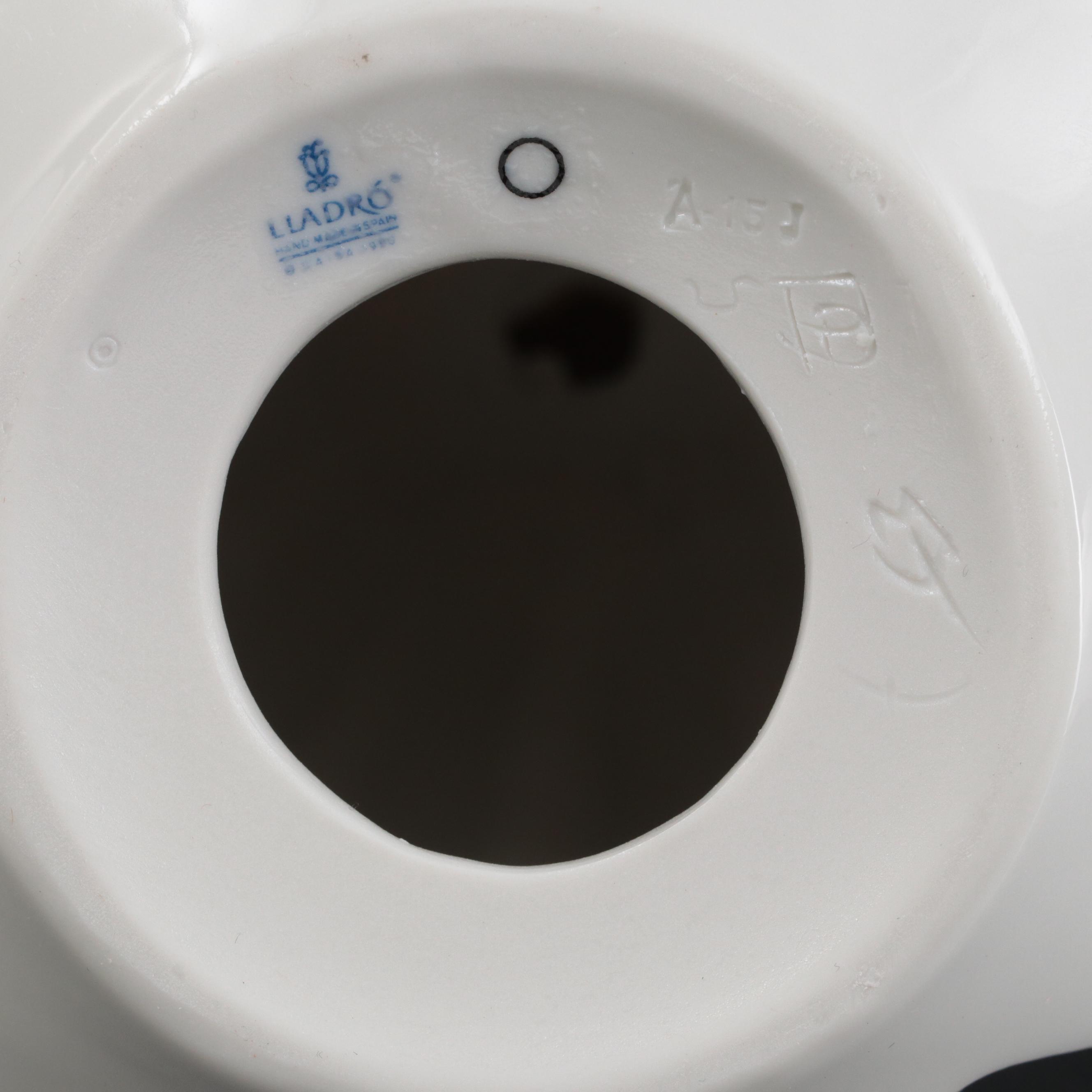 Lladró "Heavenly Harpist" Porcelain Figurine