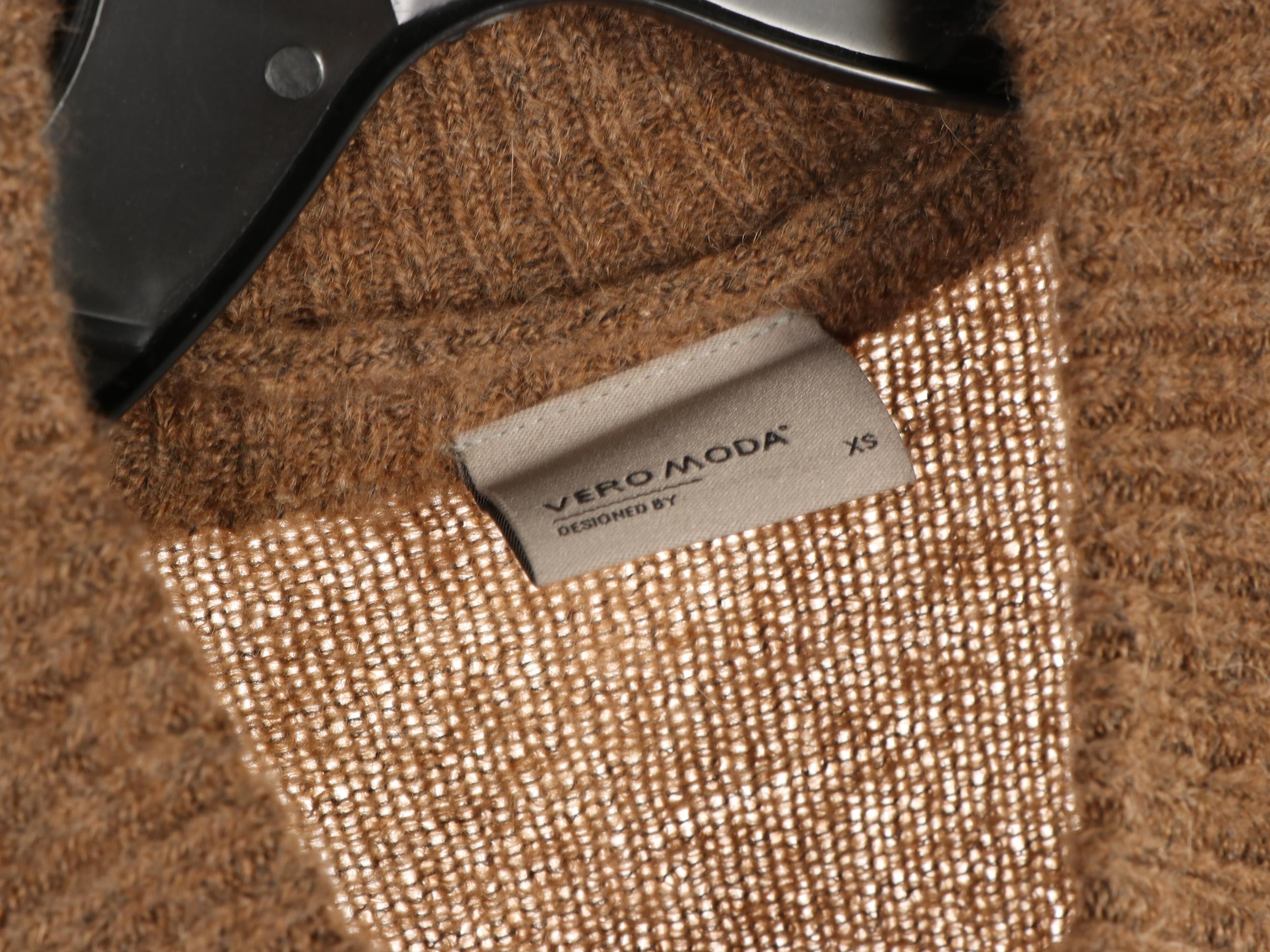 Robert Rodriguez, W118 by Walter Baker and More Sweaters