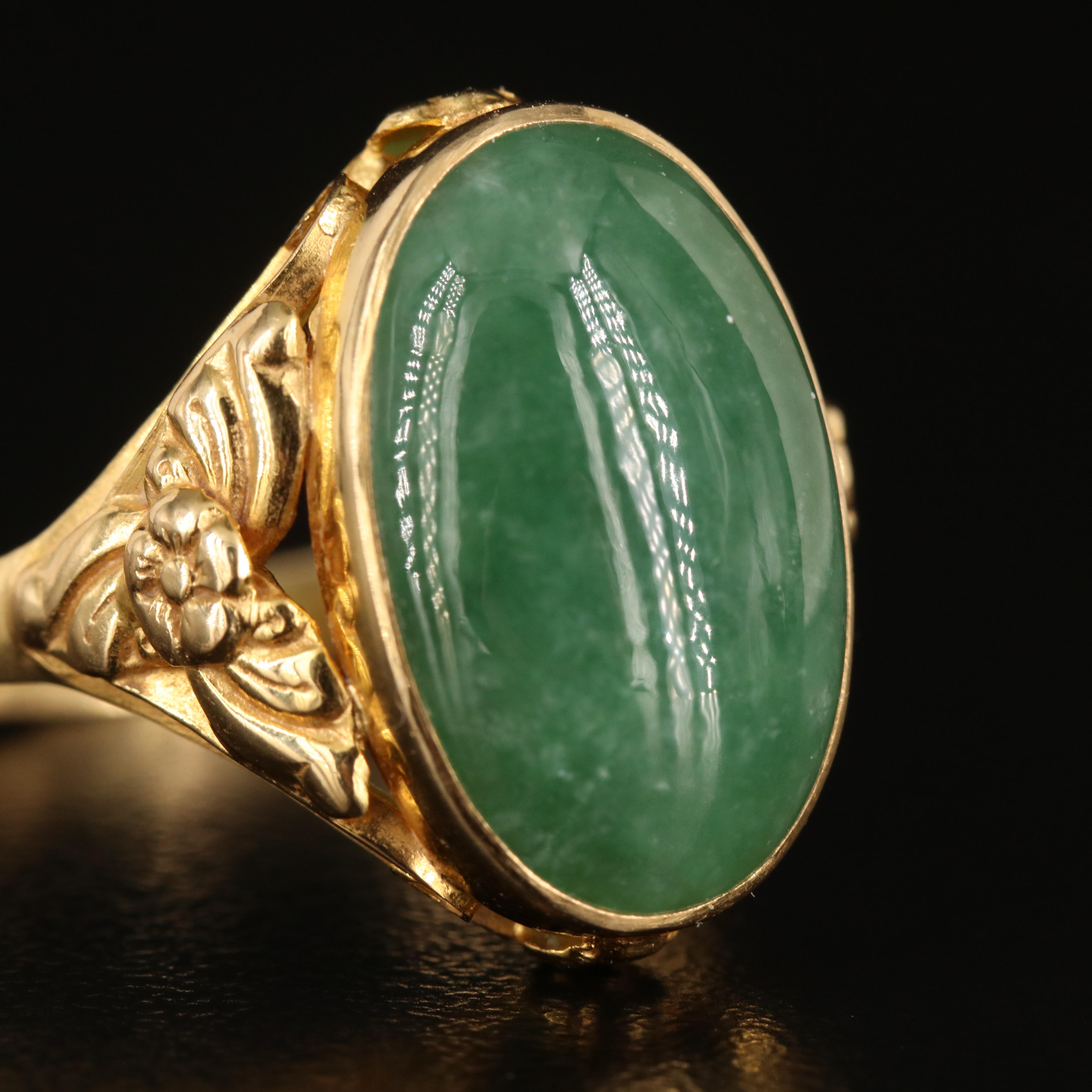 18K Jadeite Floral Ring