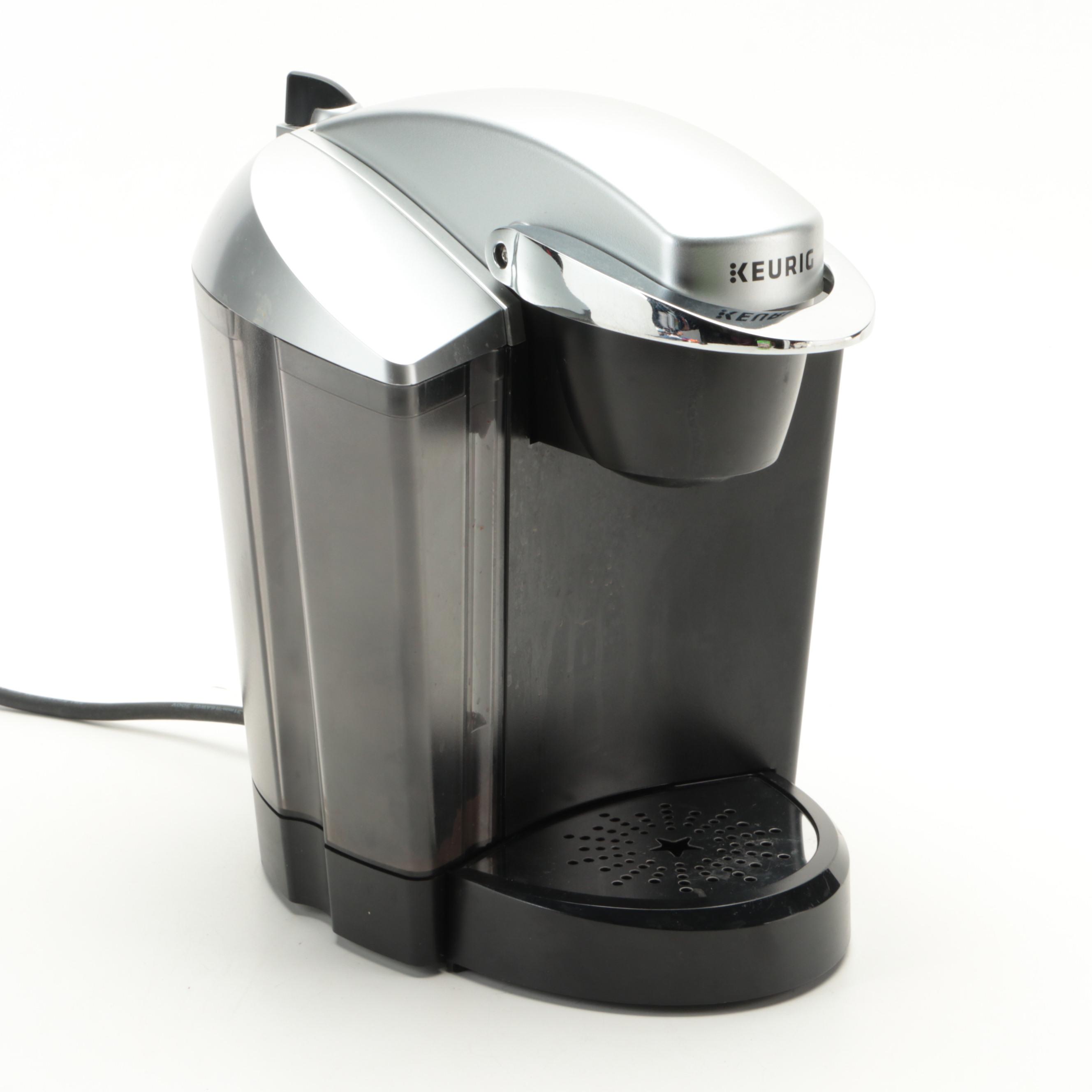 Keurig K145 OfficePro Coffee Machine, K-Cup Carousel, and Wilton Armetale Mugs