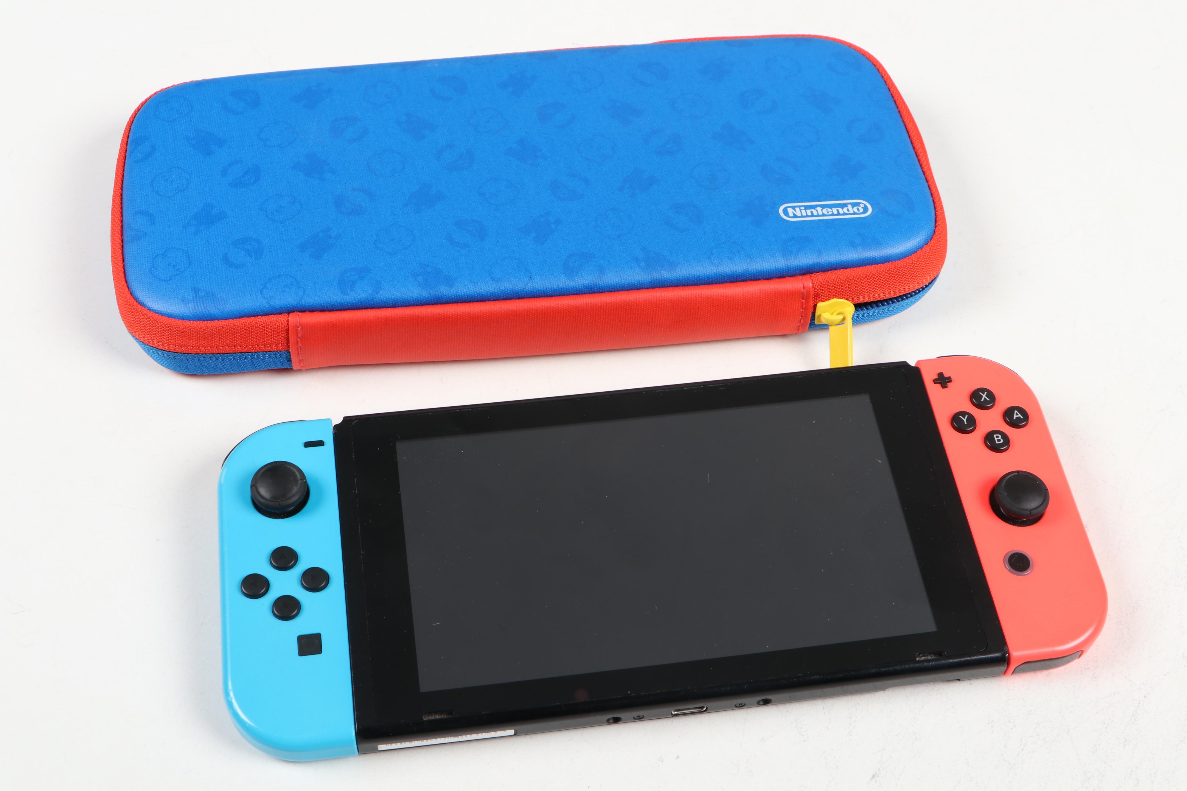 Nintendo Switch Game Consile with SpongeBob SquarePants F. U. N. Edition Set