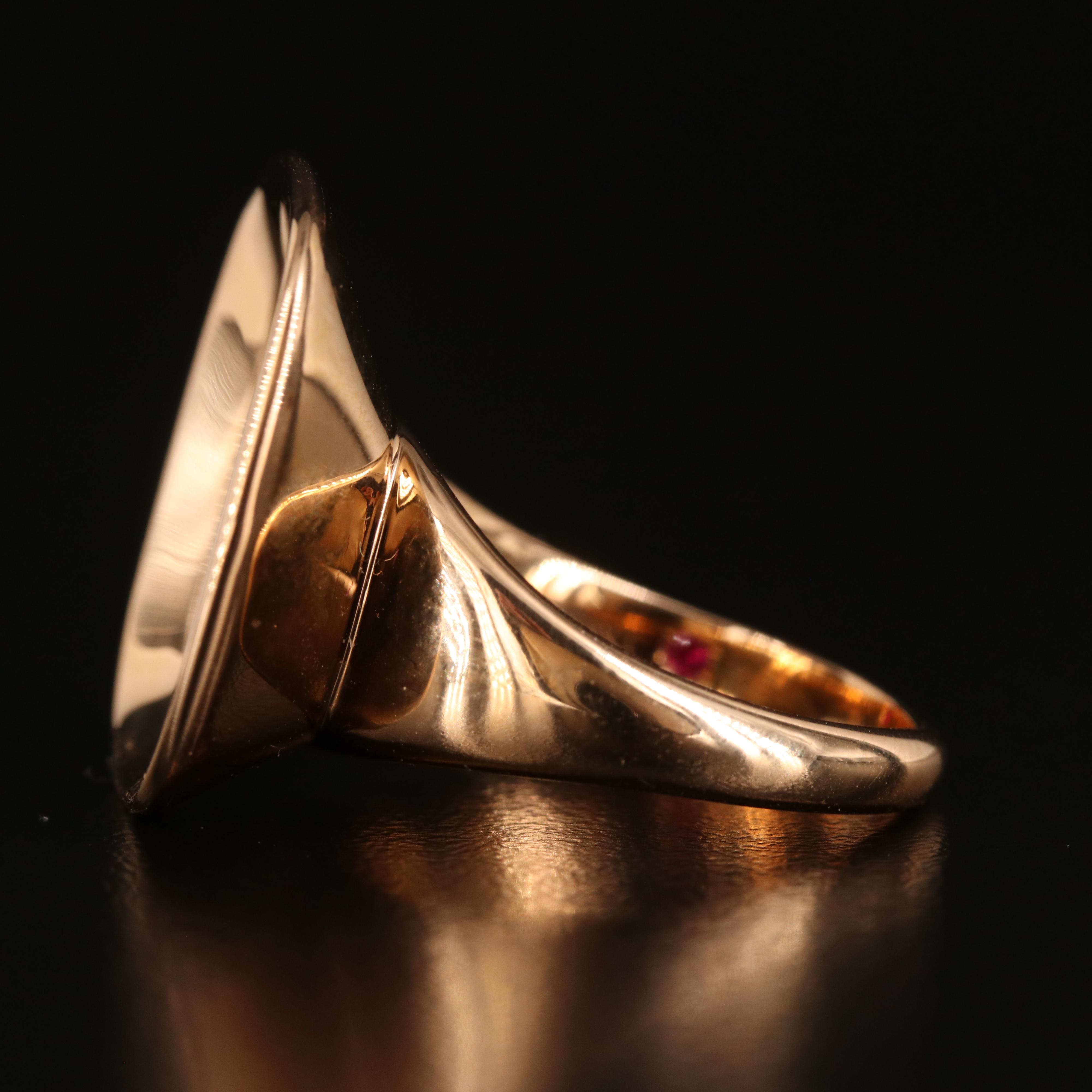 Roberto Coin "Carnaby Street" 18K Mother-of-Pearl Ring