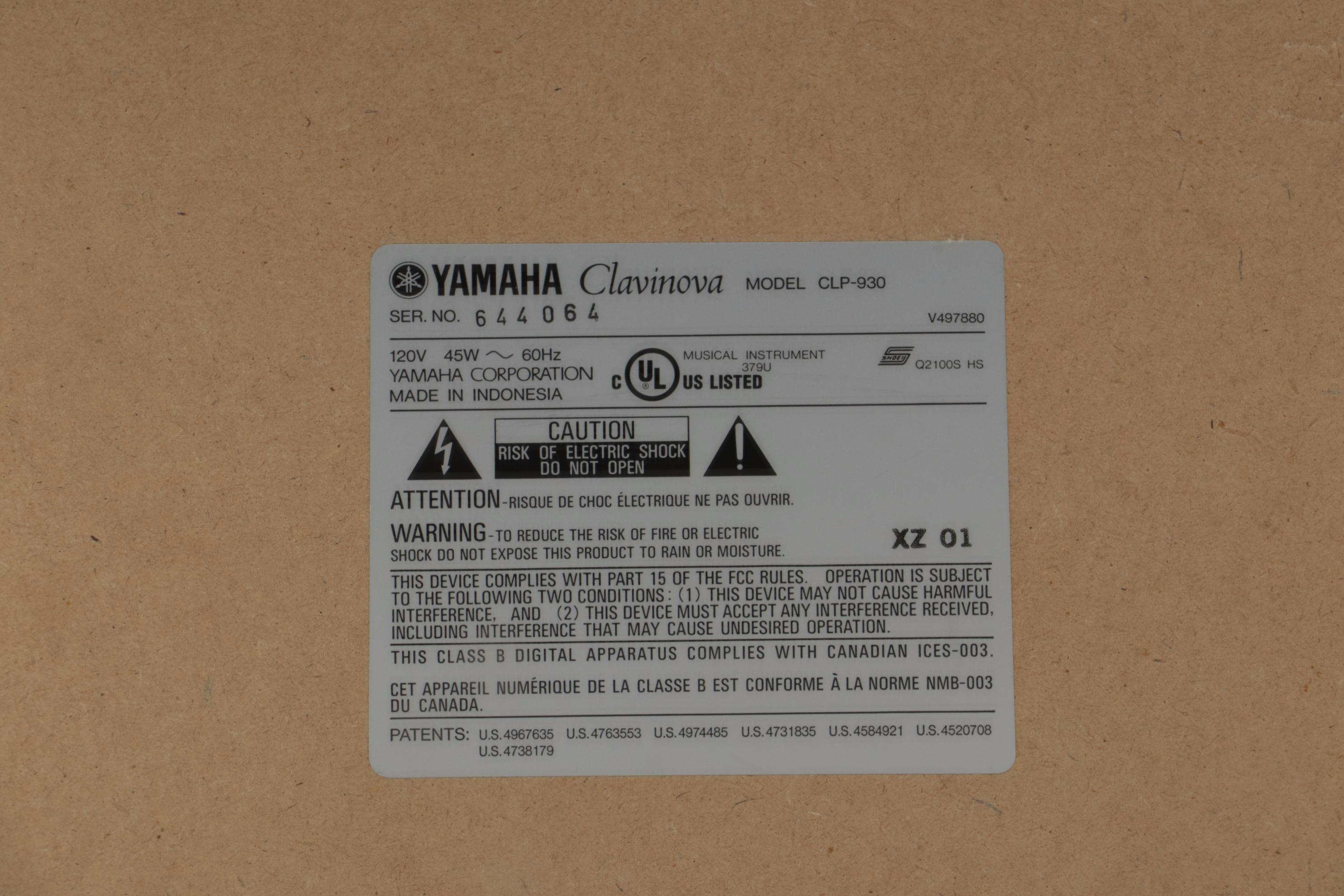 Yamaha Clavinova CLP-930 Digital Piano and Bench, 21st Century