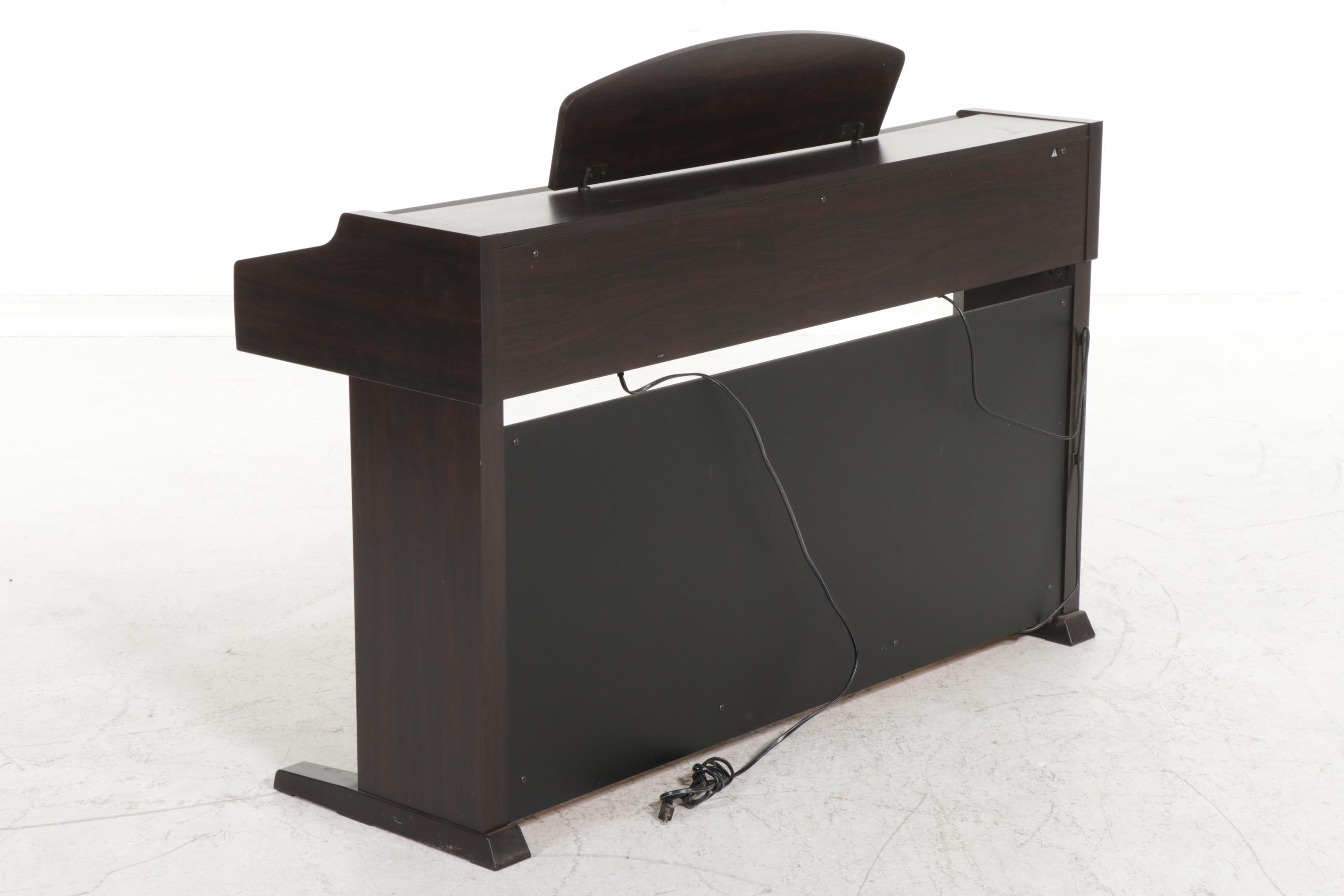 Yamaha Clavinova CLP-930 Digital Piano and Bench, 21st Century