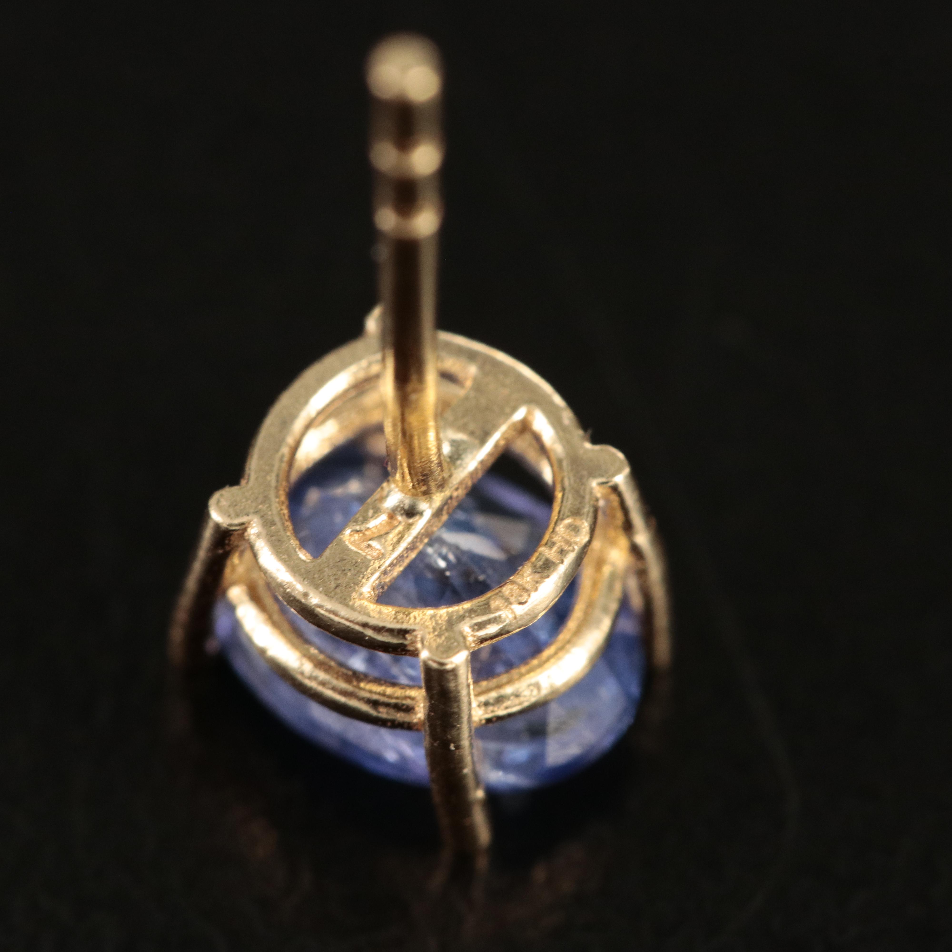 18K Tanzanite Stud Earrings