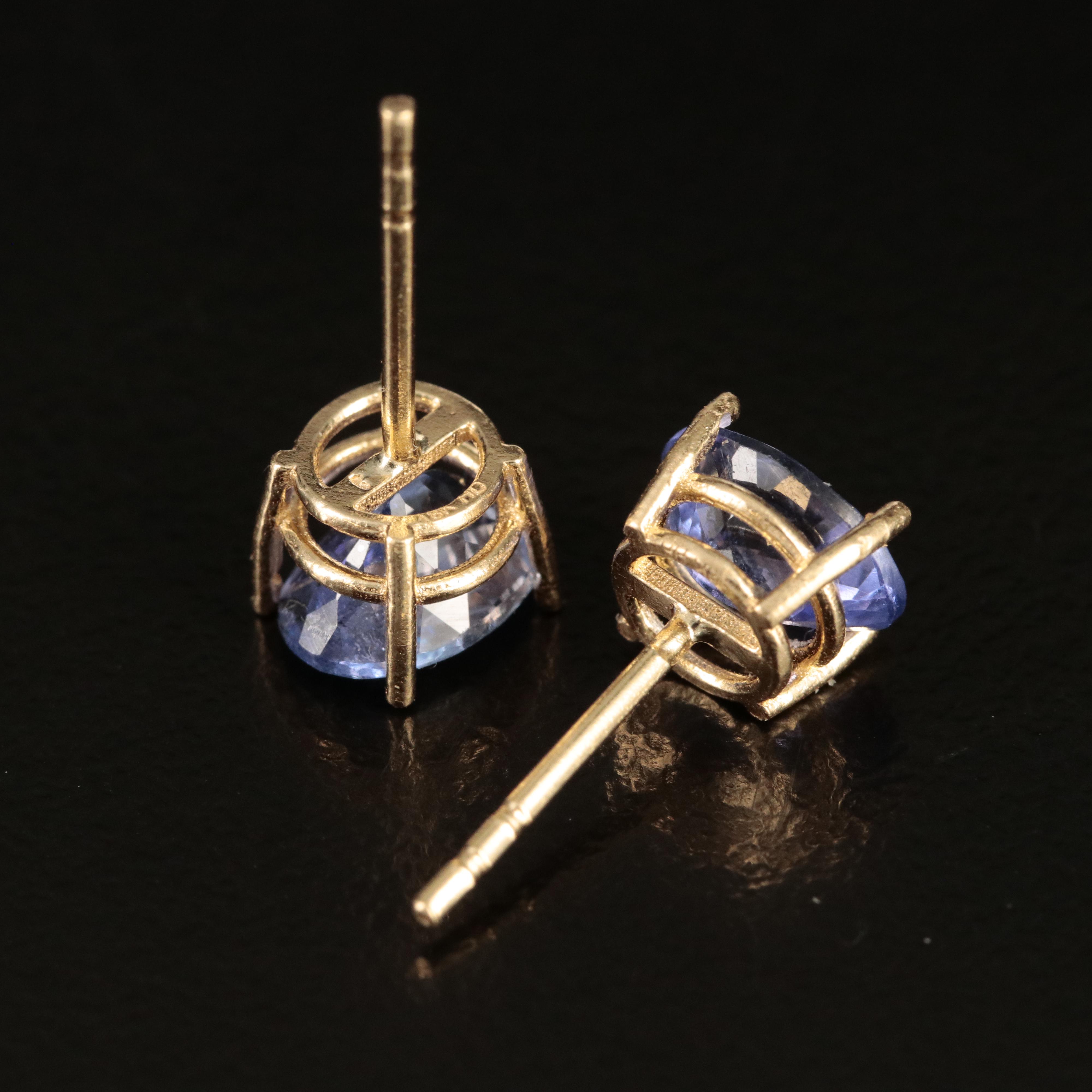 18K Tanzanite Stud Earrings