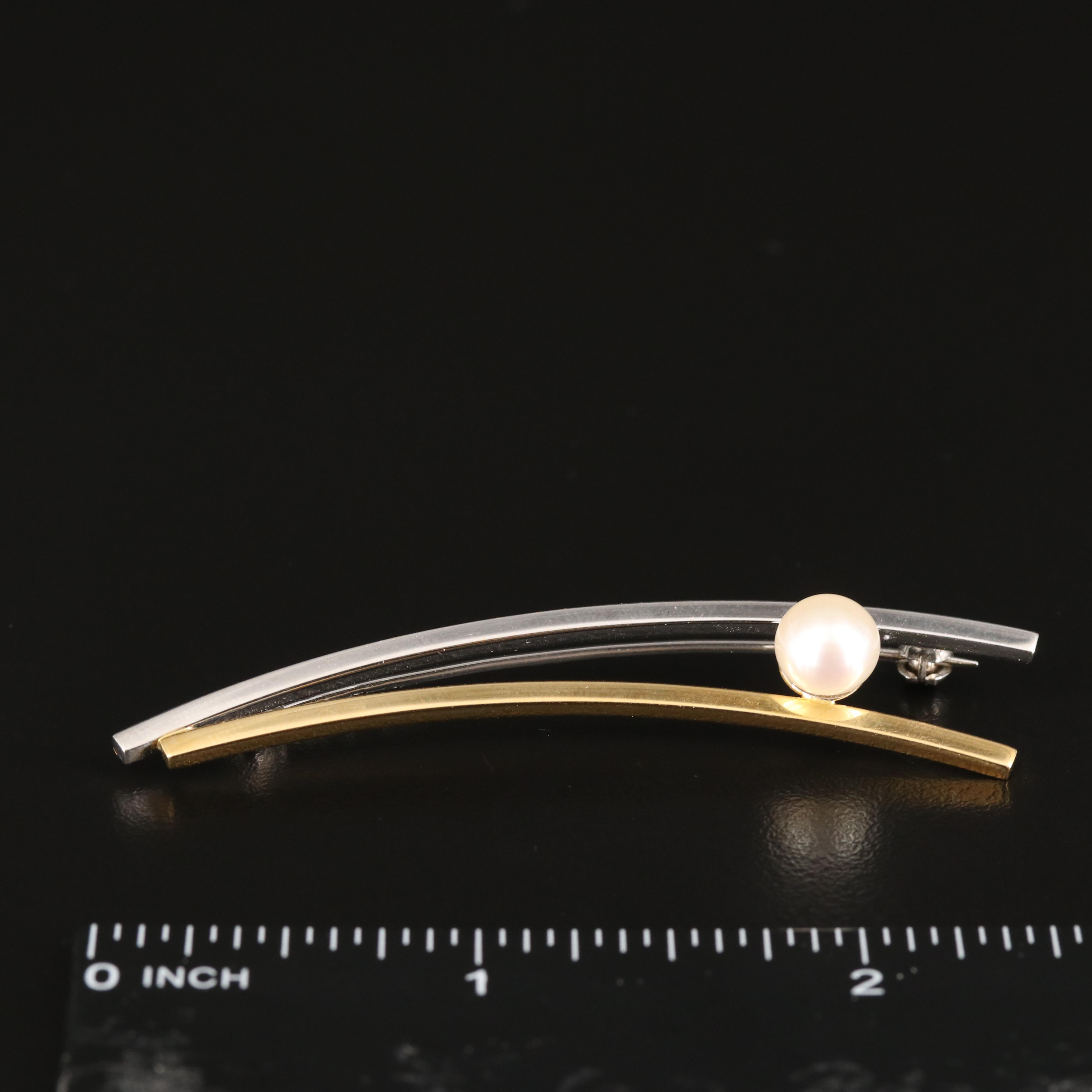 18K Pearl Brooch