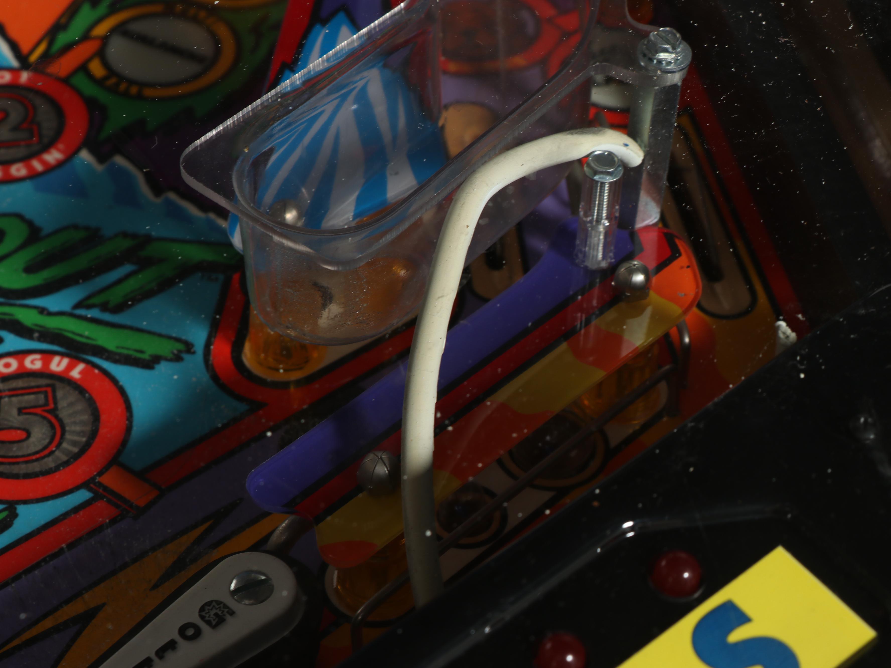 Gottlieb "Wipe Out" Pinball Machine