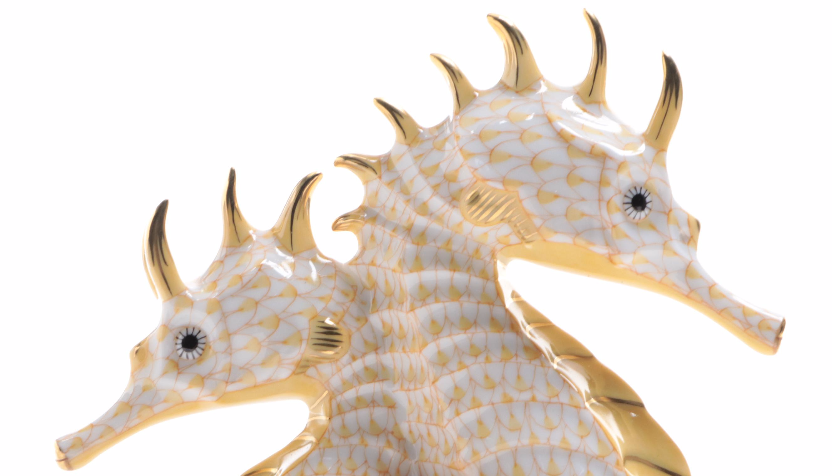 Herend Butterscotch Fishnet with Gold "Pair of Seahorses" Porcelain Figurine