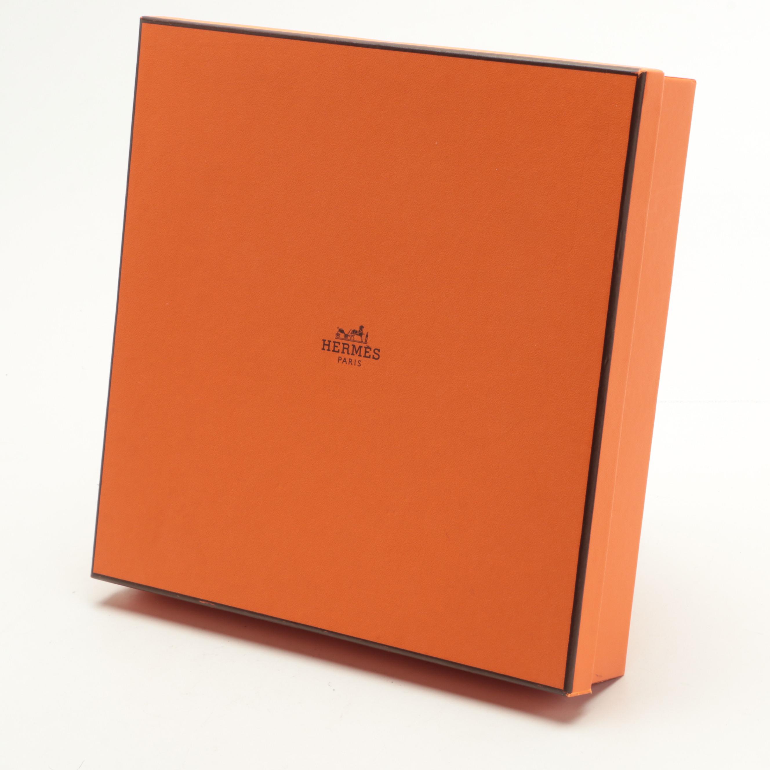 Hermès "H Deco" Porcelain Dessert Plates