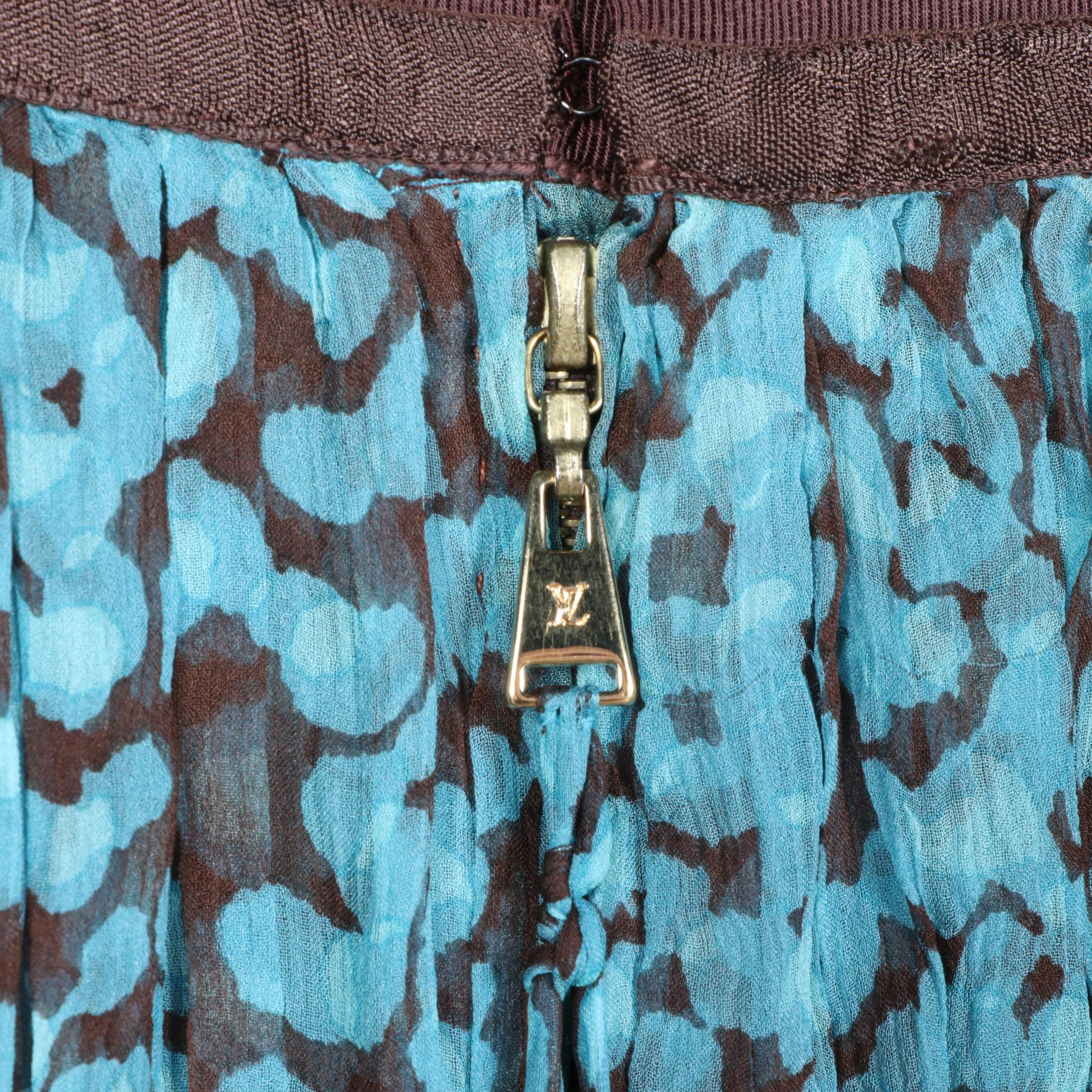 Louis Vuitton Knee-Length Skirt in Printed Silk