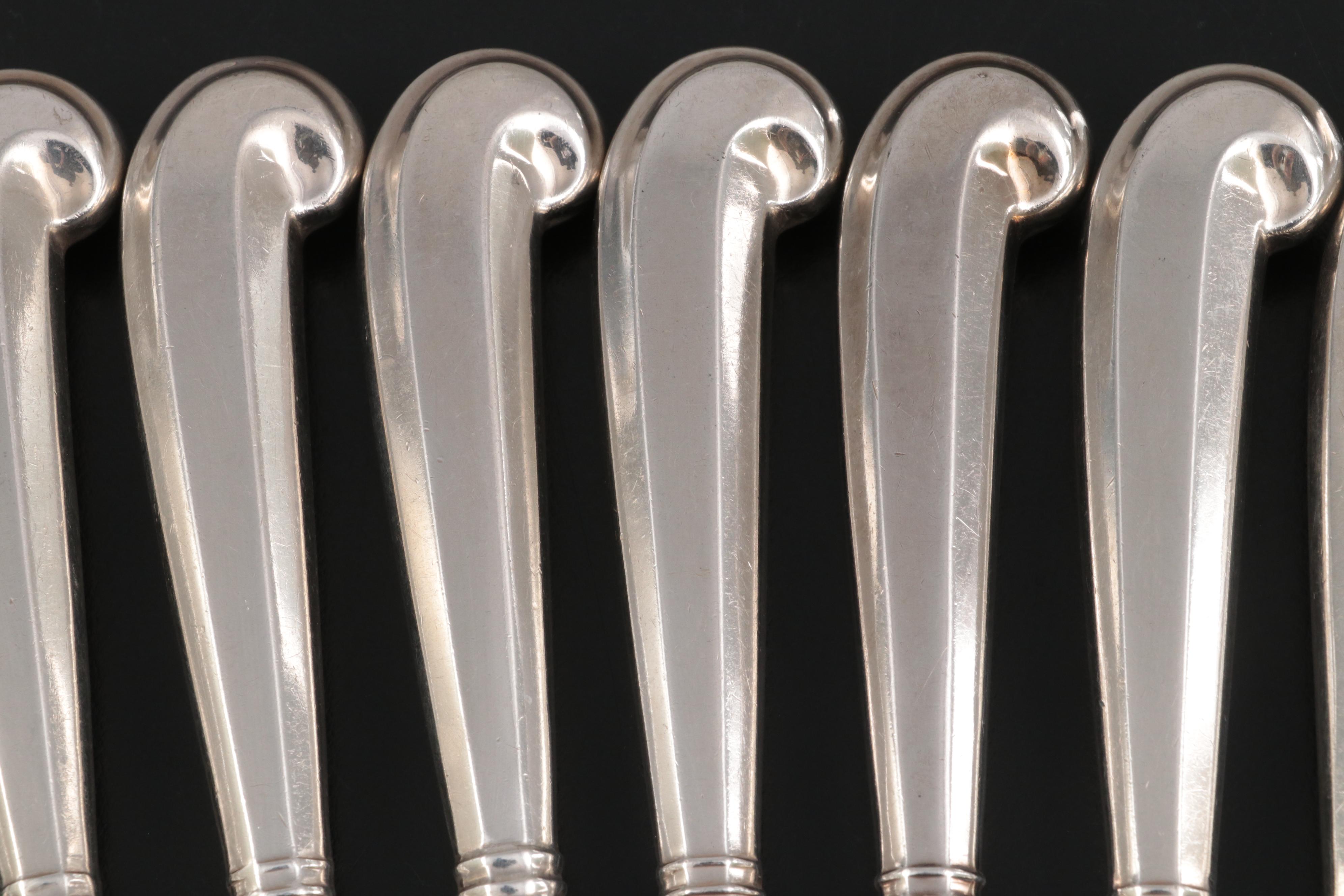 Kirk-Stieff "Williamsburg Queen Anne" Sterling Silver Handled Dinner Knives