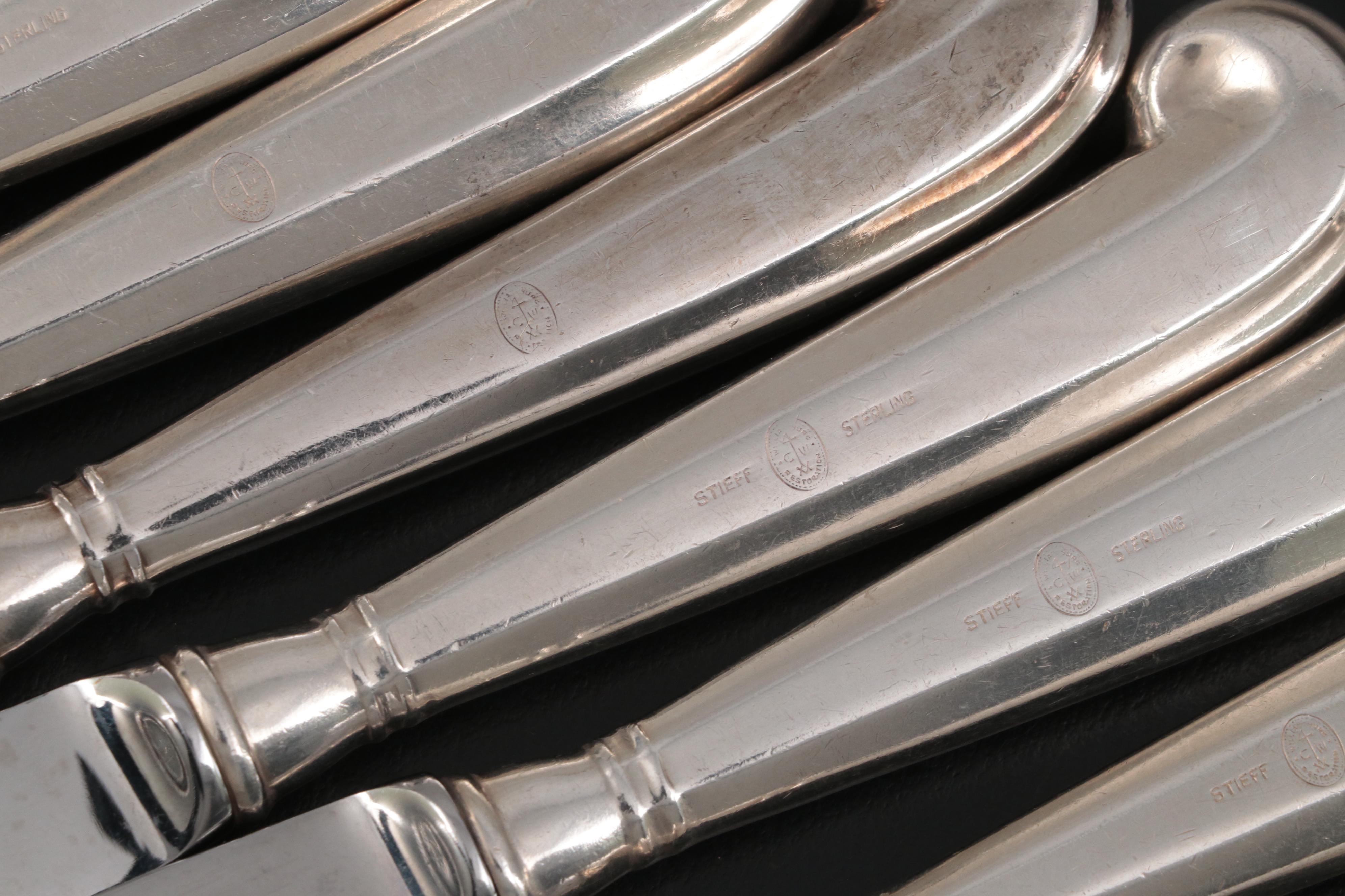 Kirk-Stieff "Williamsburg Queen Anne" Sterling Silver Handled Dinner Knives