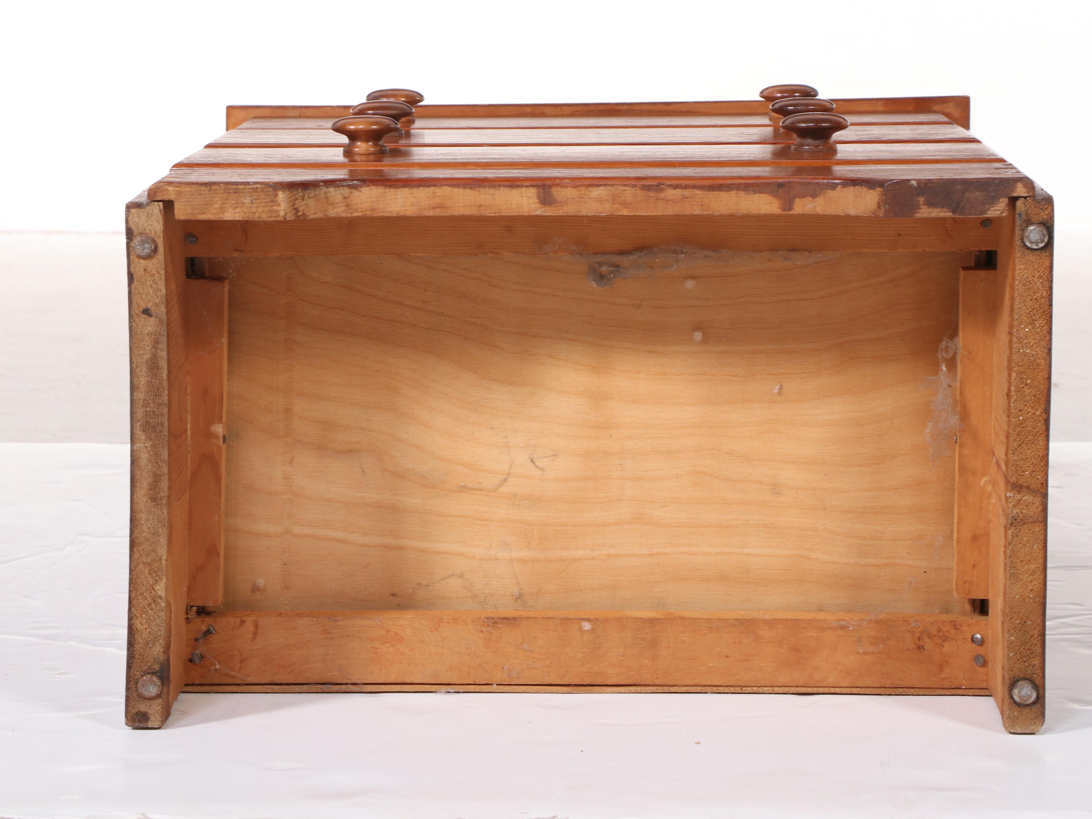 Small American Primitive Style Pine Three-Drawer Chest, 20th Century