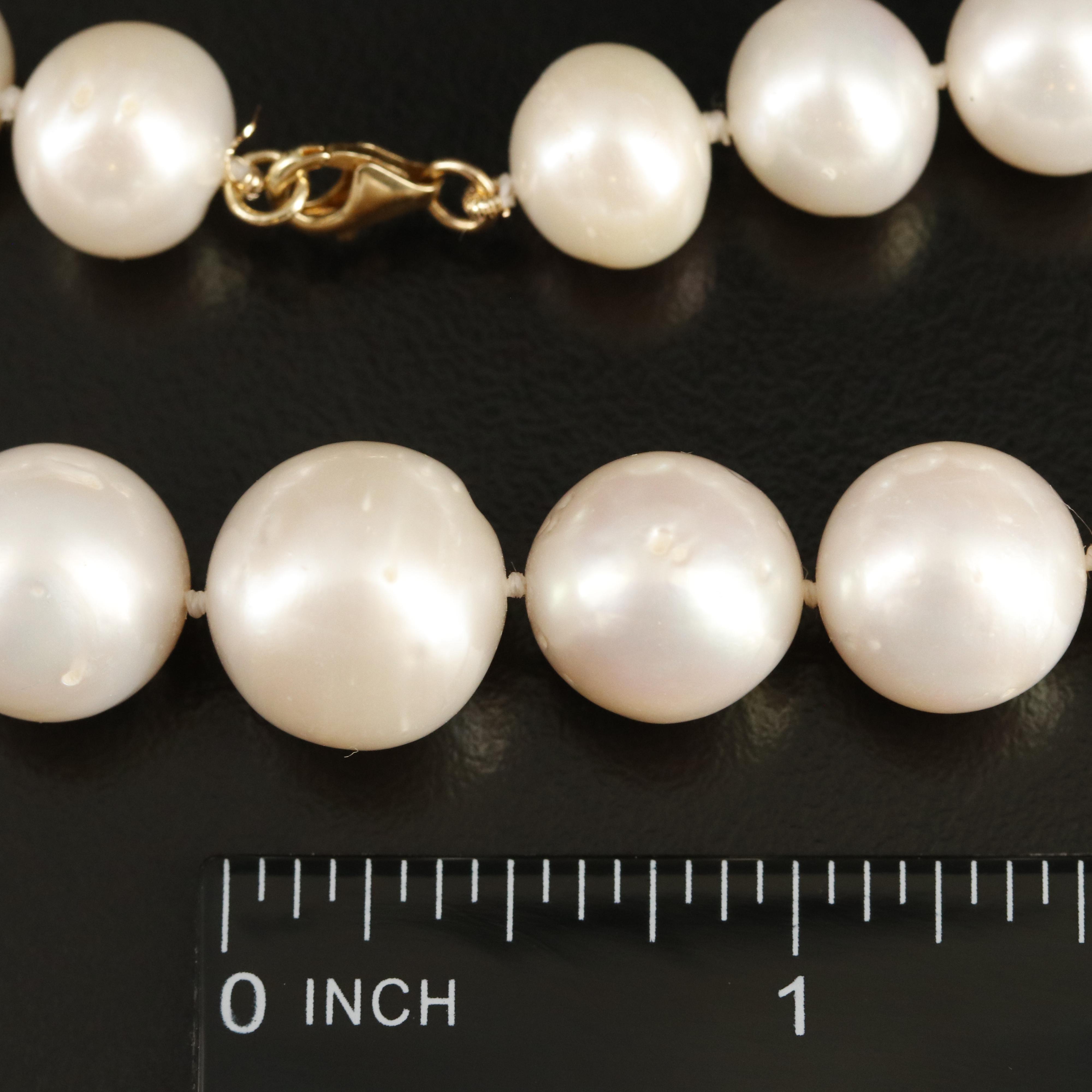 Pearl Necklace with 14K Clasp