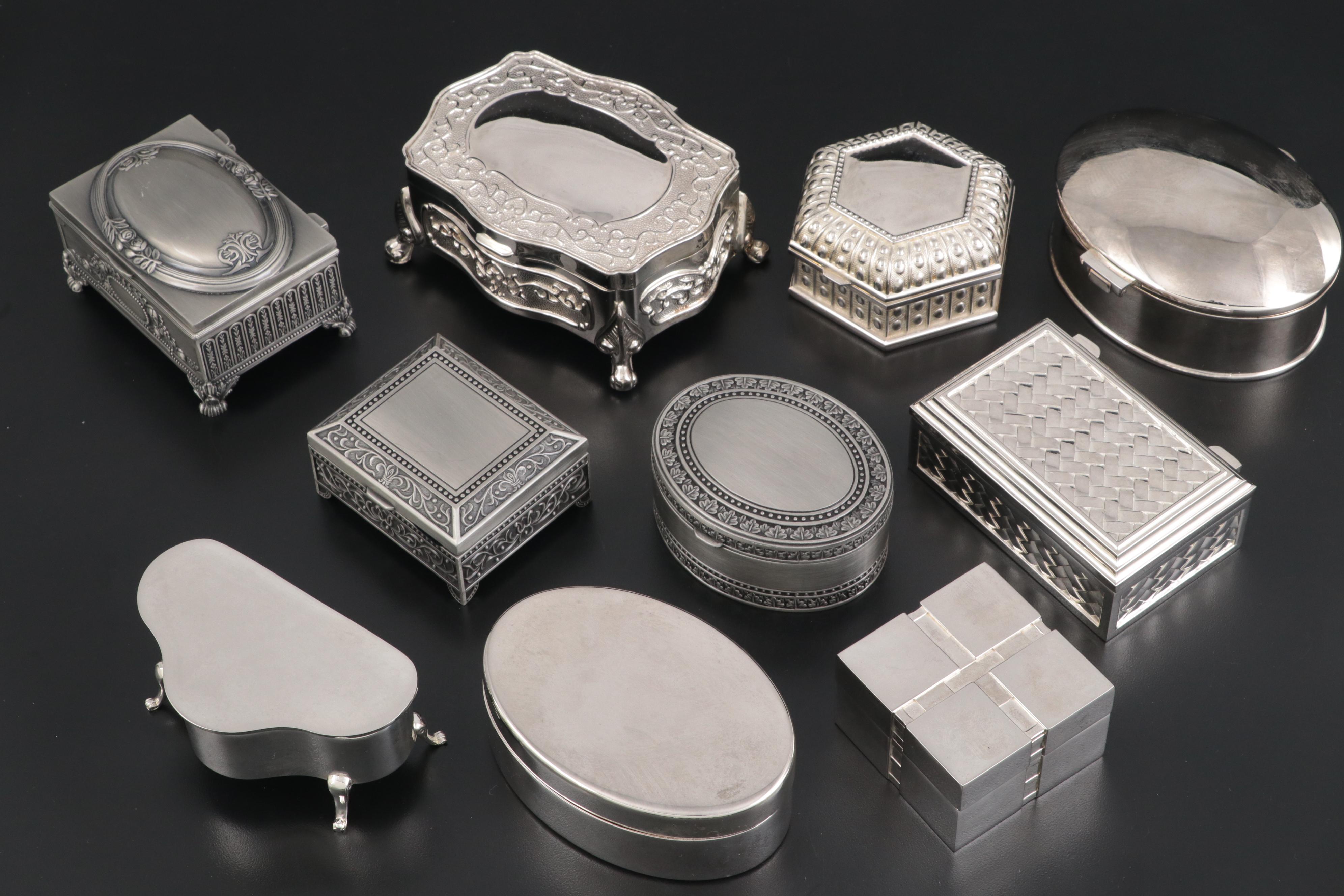 Velvet Lined Jewelry Boxes