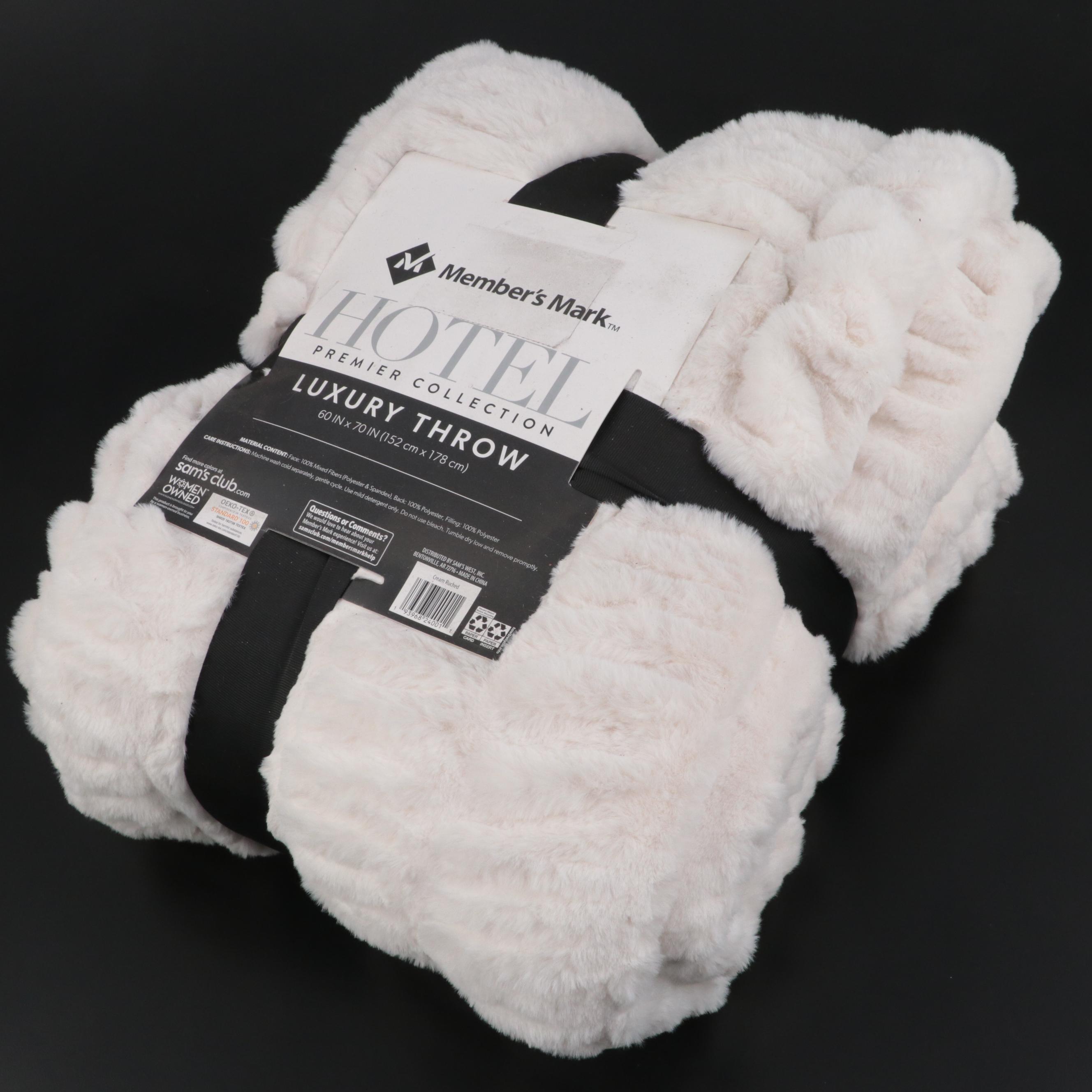 Member's Mark Hotel Premier Collection Luxury Throw in Ruched Cream