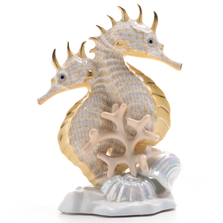 Herend Butterscotch Fishnet with Gold "Pair of Seahorses" Porcelain Figurine