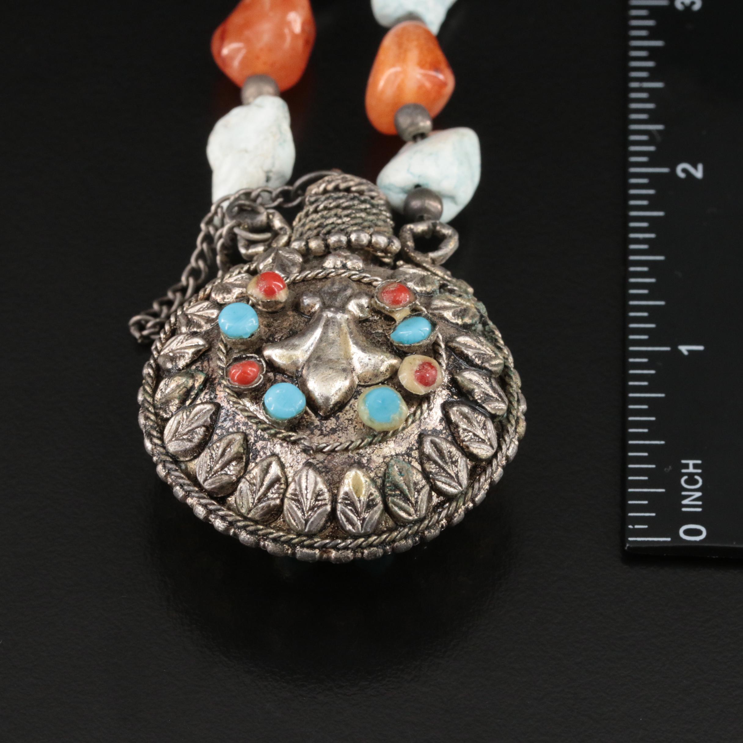 Tibetan Snuff Bottle Necklace Featured with Gemstone Jewelry