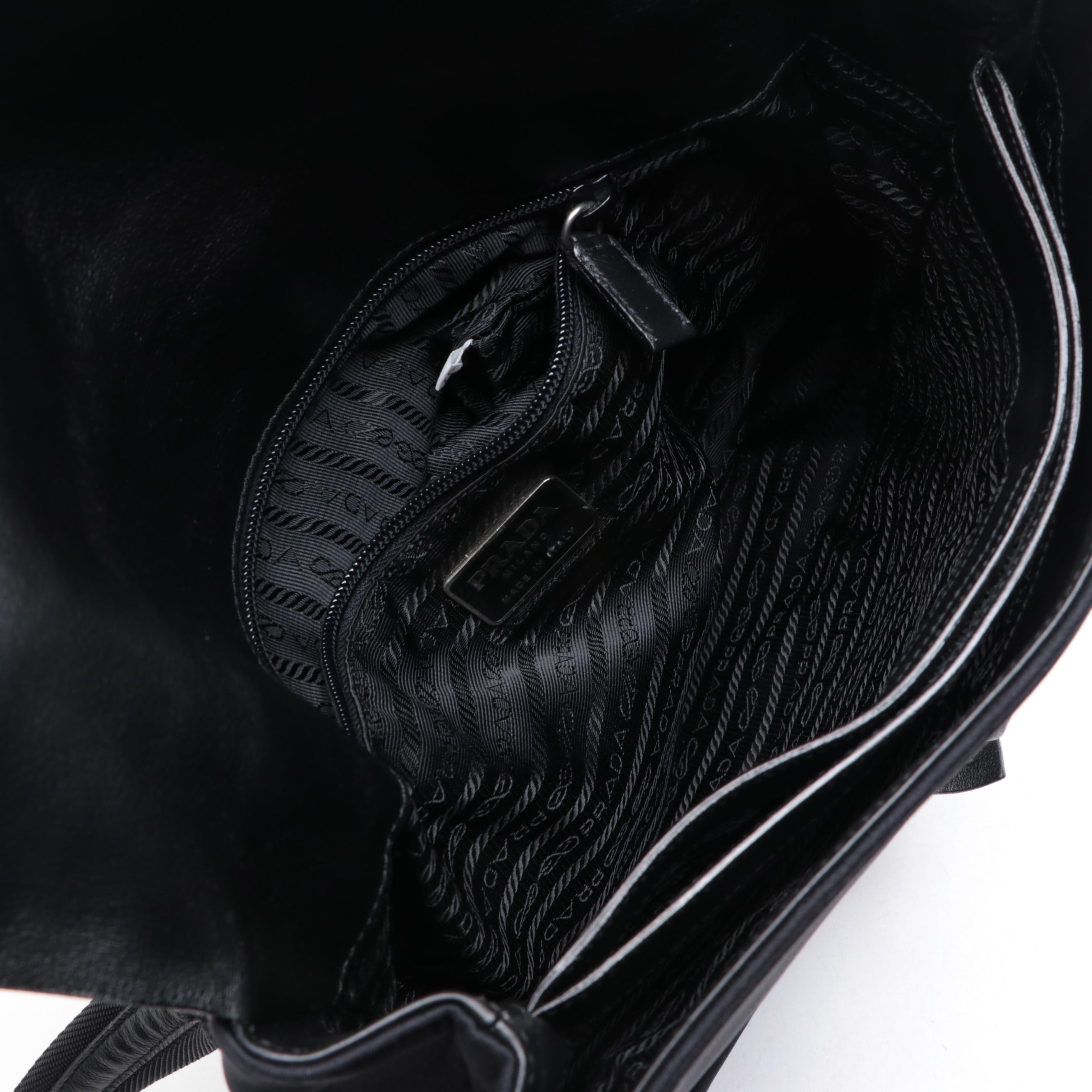 Prada Messenger Shoulder Bag in Black Leather and Nylon