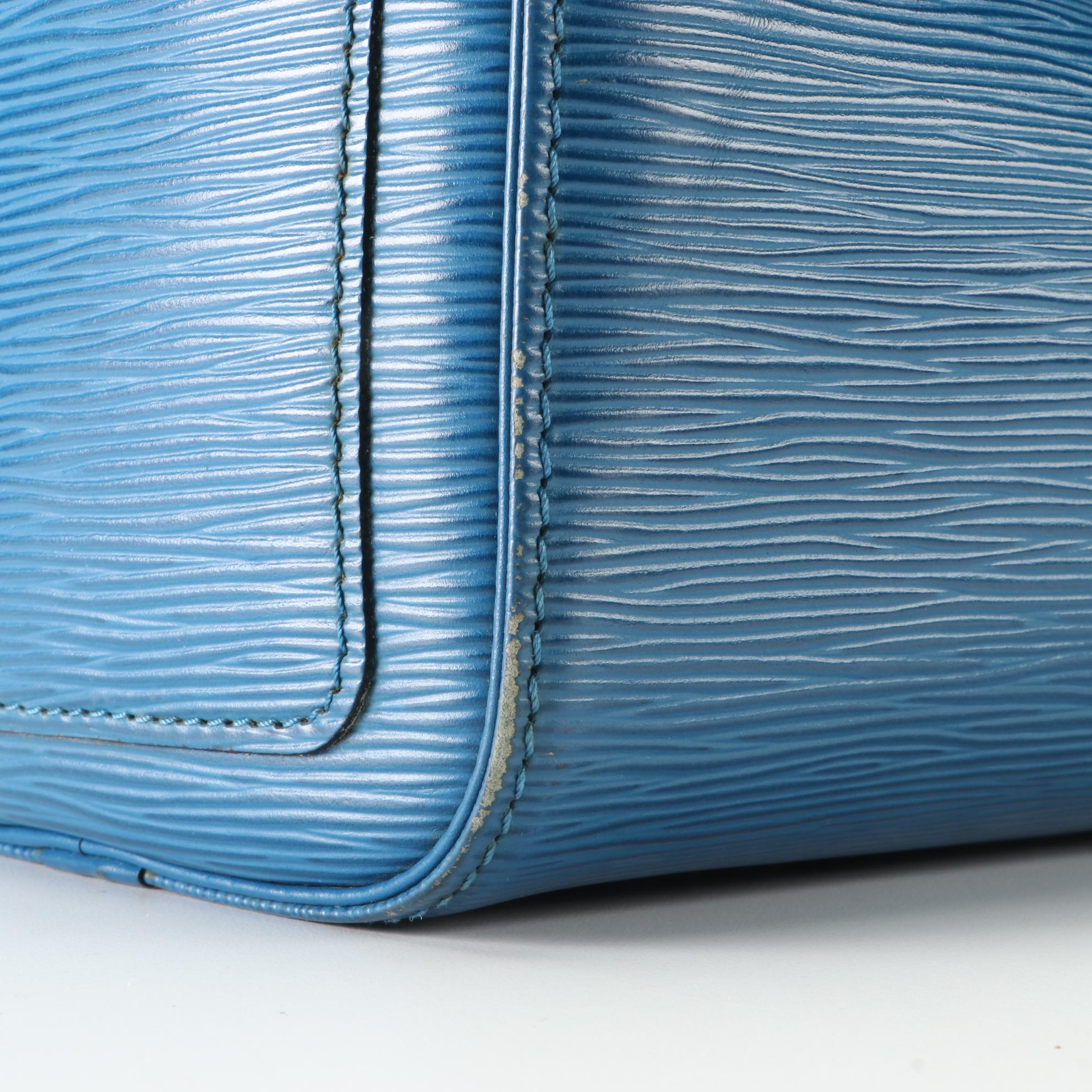 Louis Vuitton Speedy 25 in Toledo Blue Epi Leather