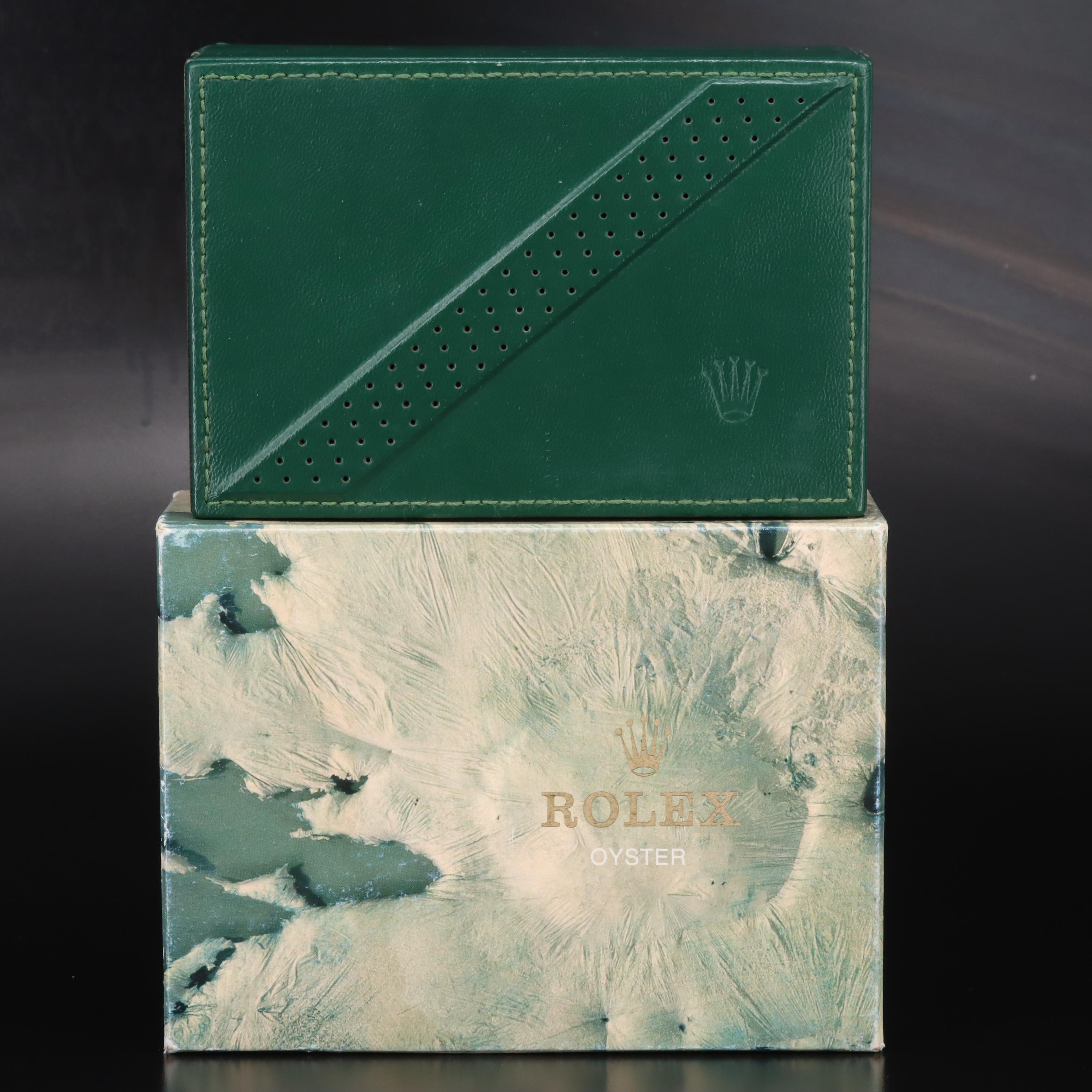 1991 Rolex Oyster Perpetual Submariner Date Watch