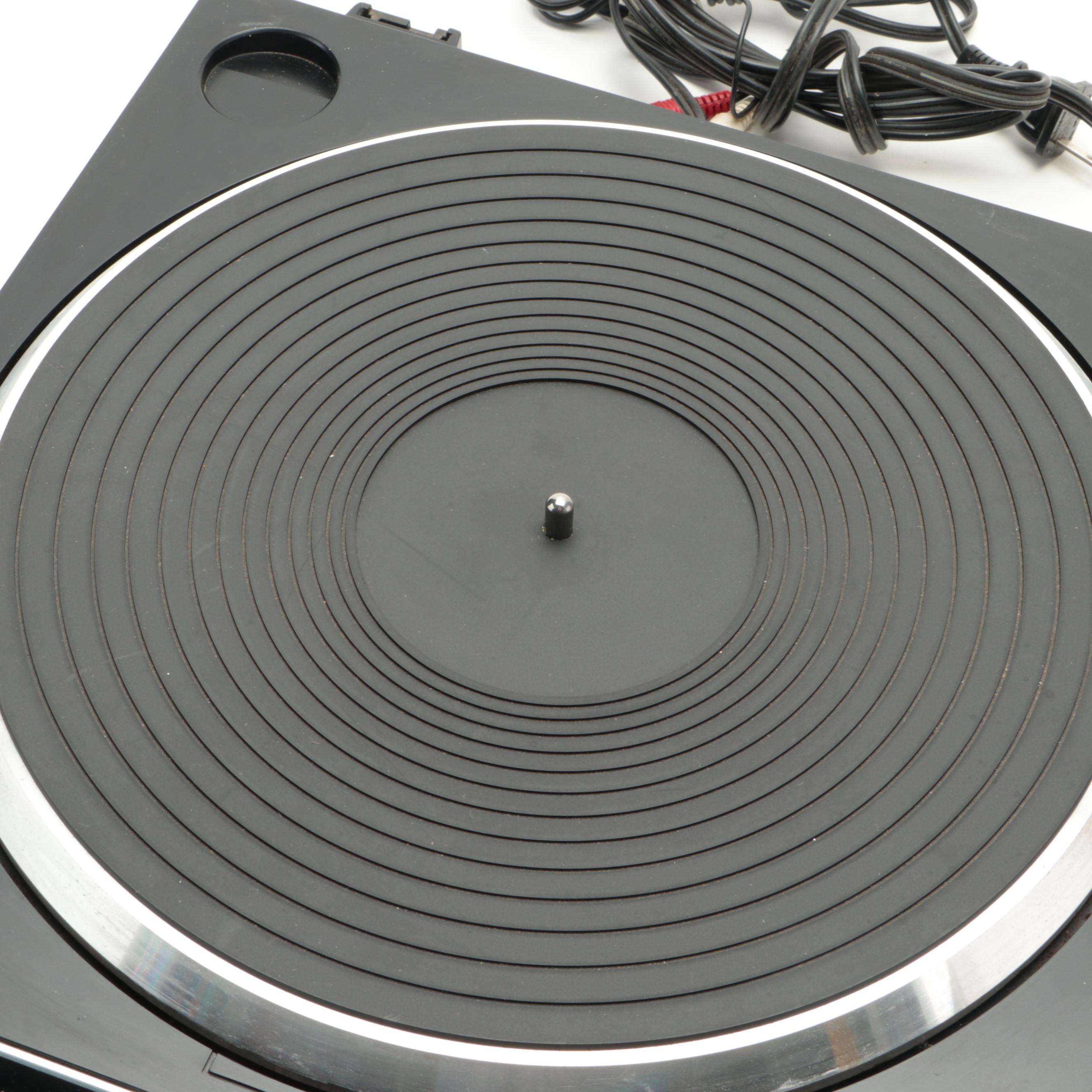 Fisher Studio Standard Turntable and Bose Direct Reflecting Speaker