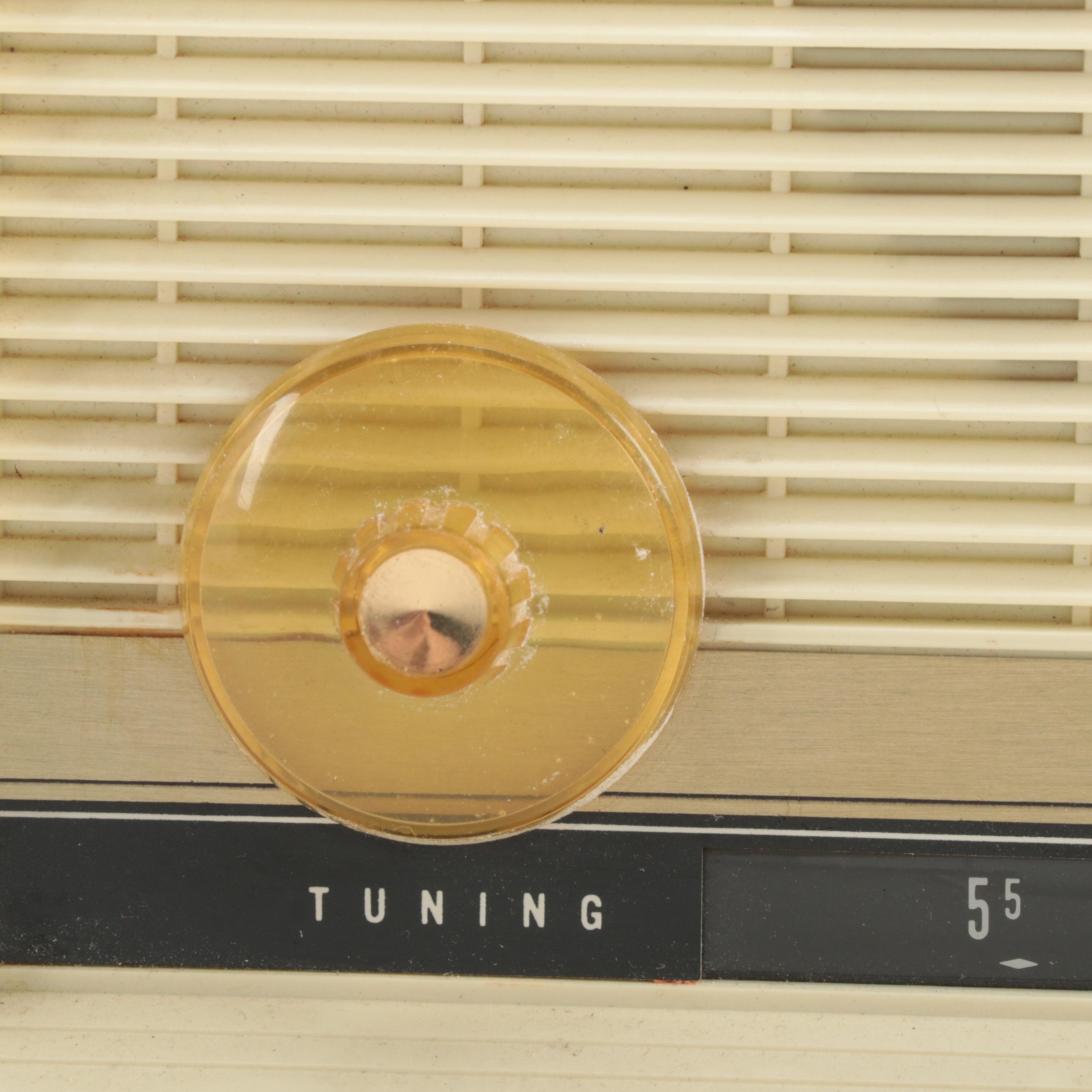 Silvertone Medalist Alarm Clock Radio, Mid-20th Century