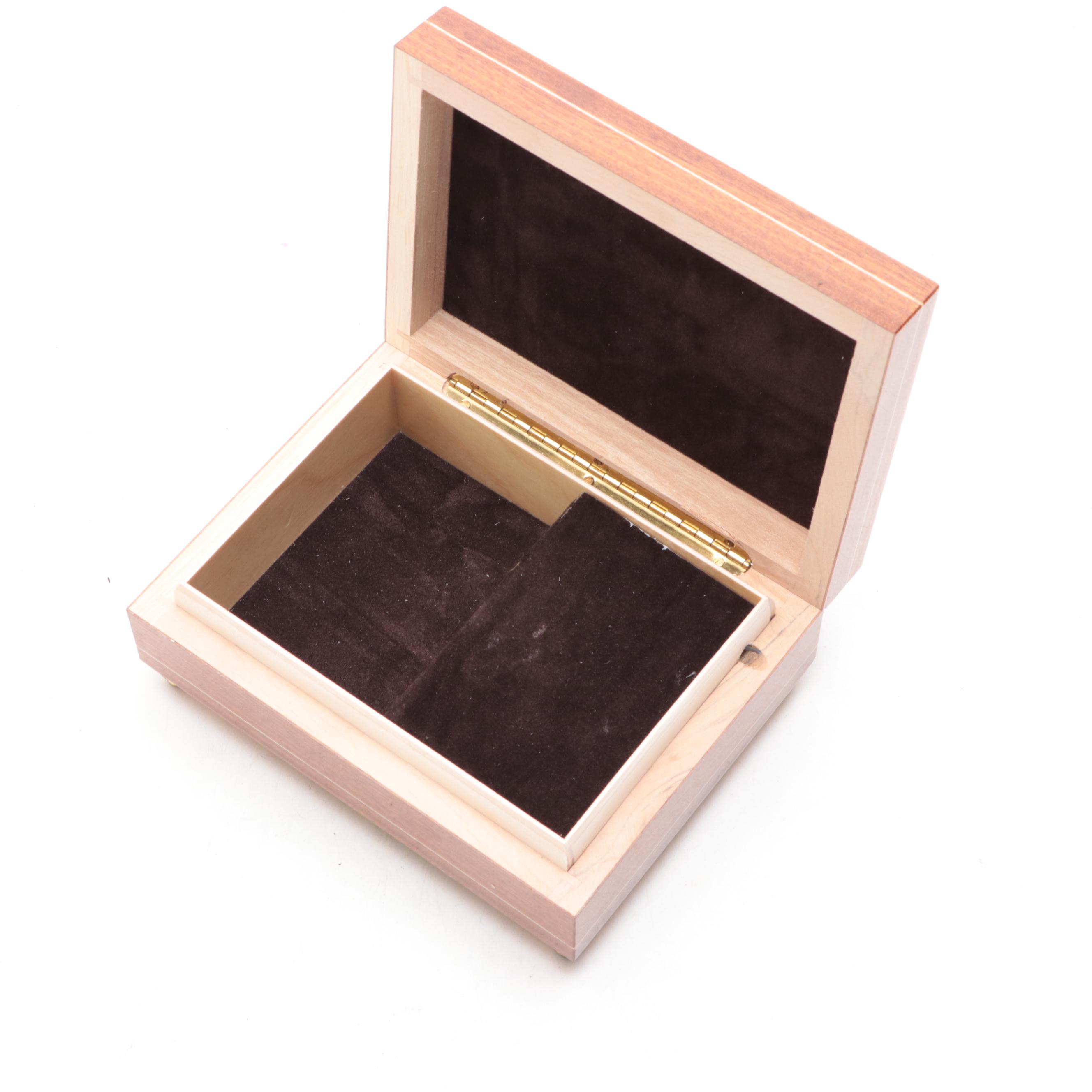 Splendid Lacquered Italian Music Box