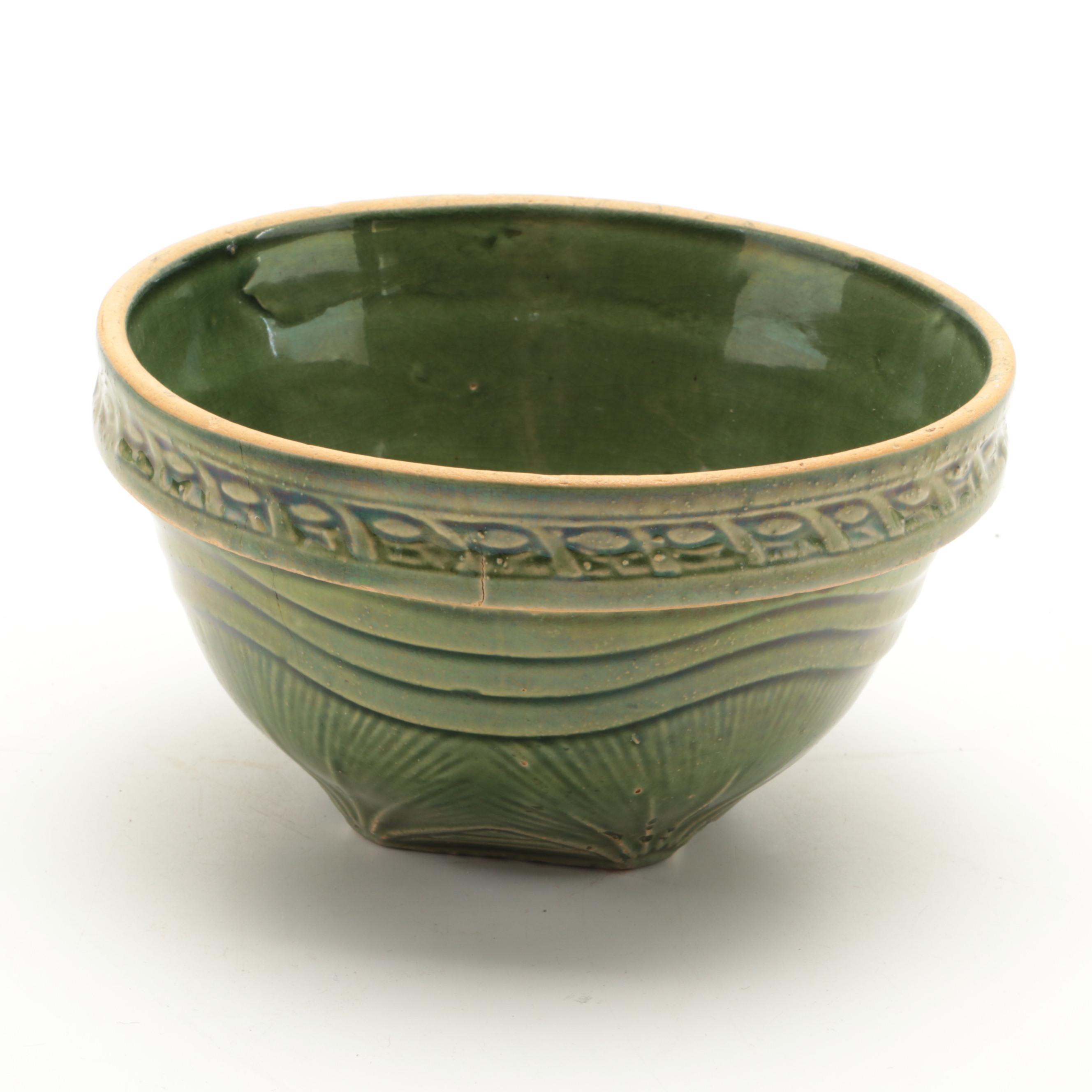 McCoy Pottery Green Glazed Stoneware Mixing Bowls, Early 20th Century