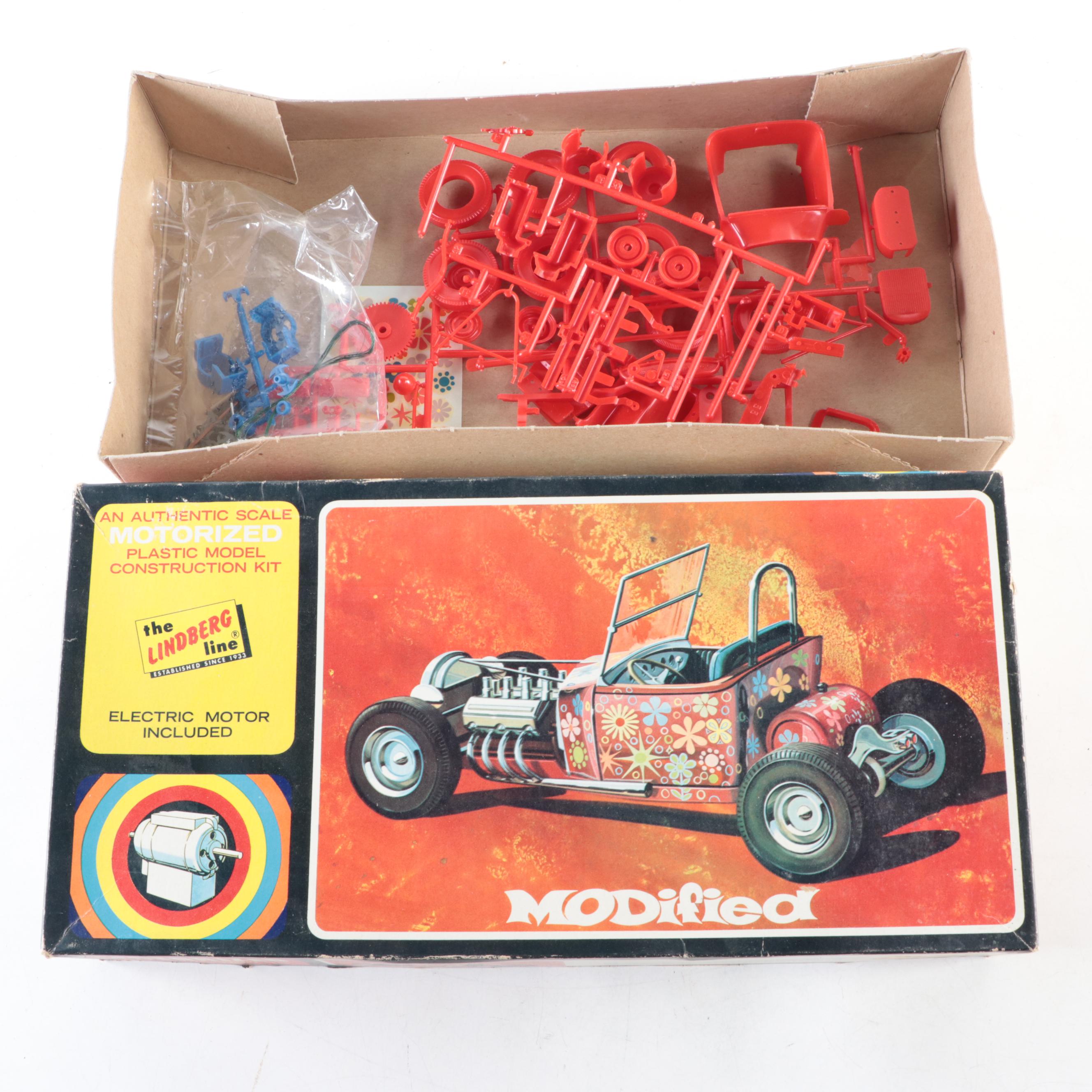 Lindberg Modified '29 Roadster Plastic Model Kit, 1969