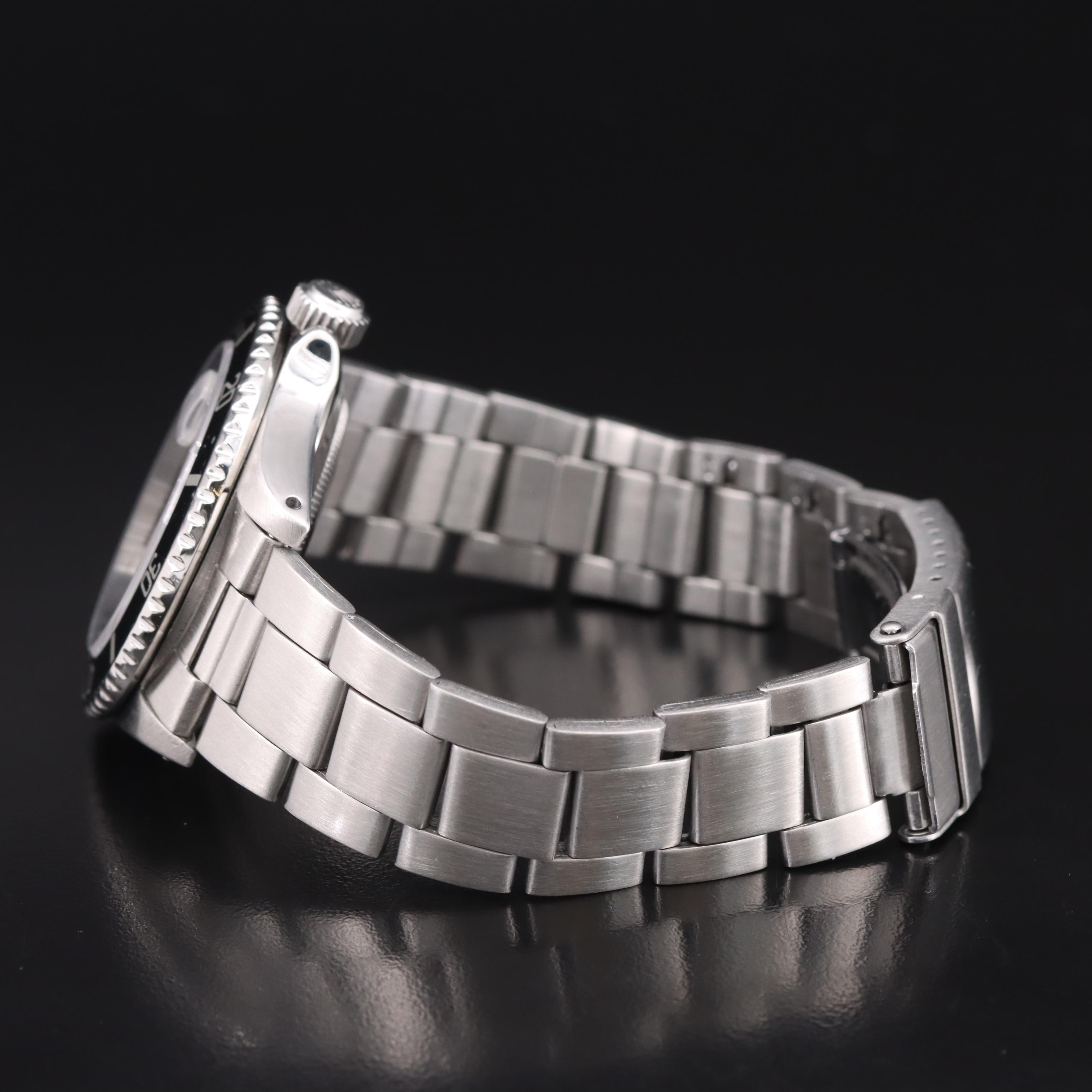 1989 Rolex Oyster Perpetual Date Submariner Watch