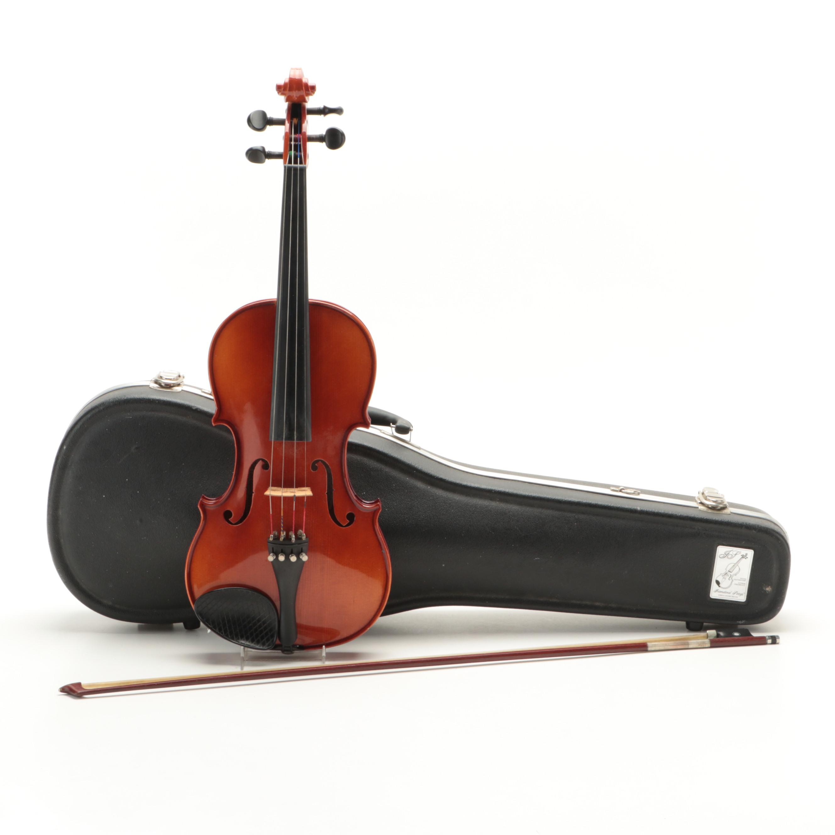 Erich Pfretzschner Stradivarius Replica 4/4 Violin with Bow and Case