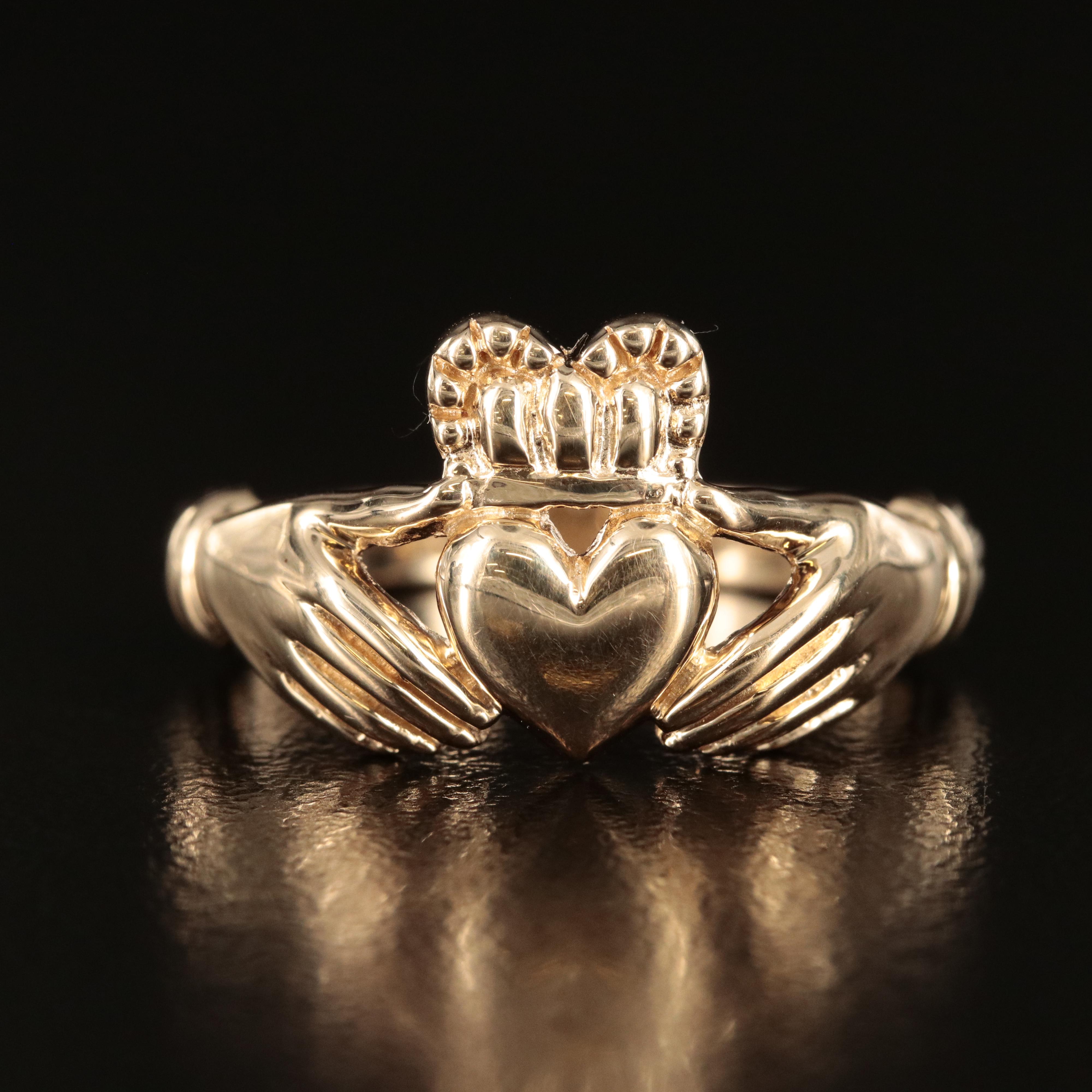 10K Claddagh Ring